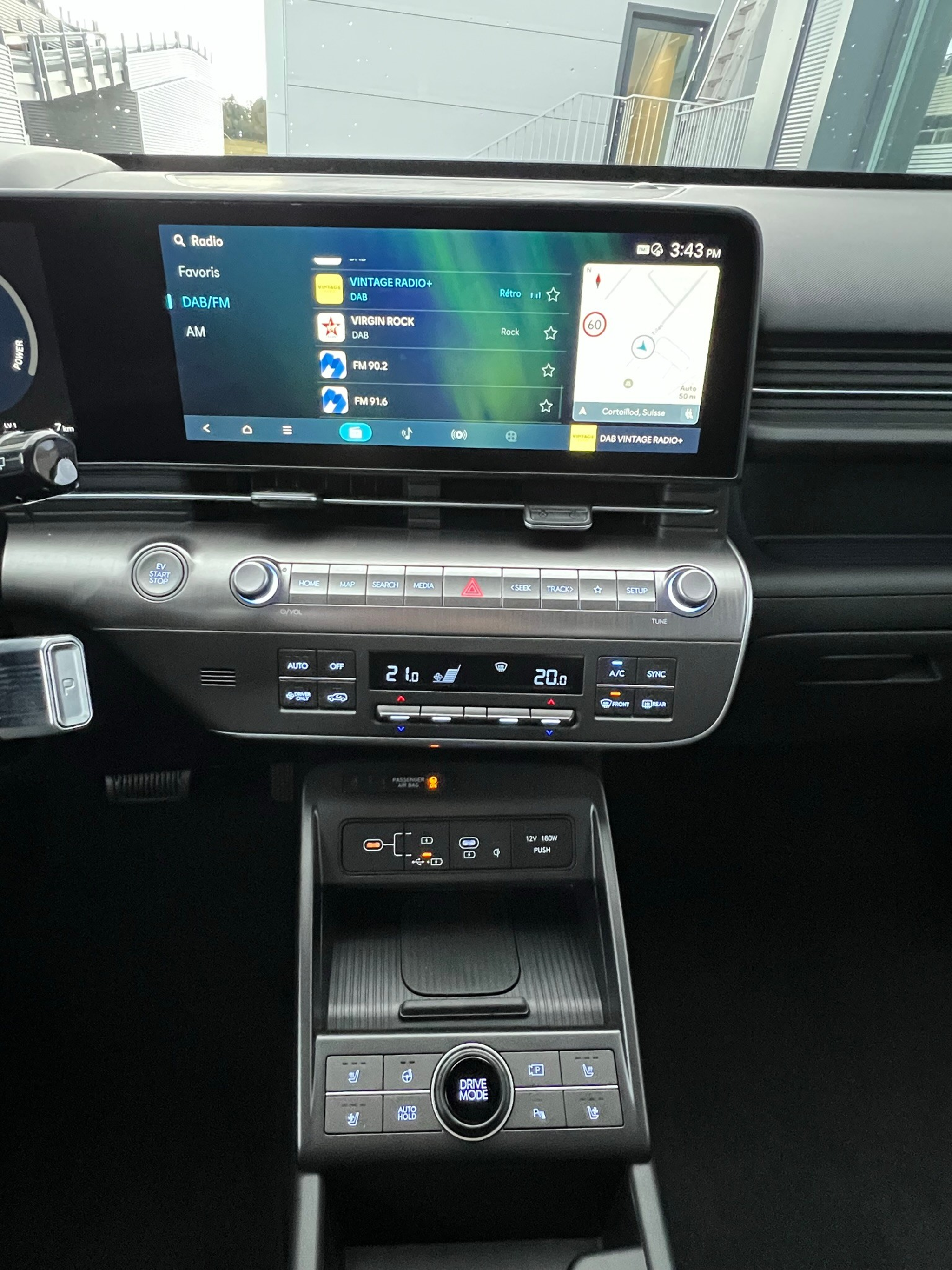 listing desktop thumbnail image 10