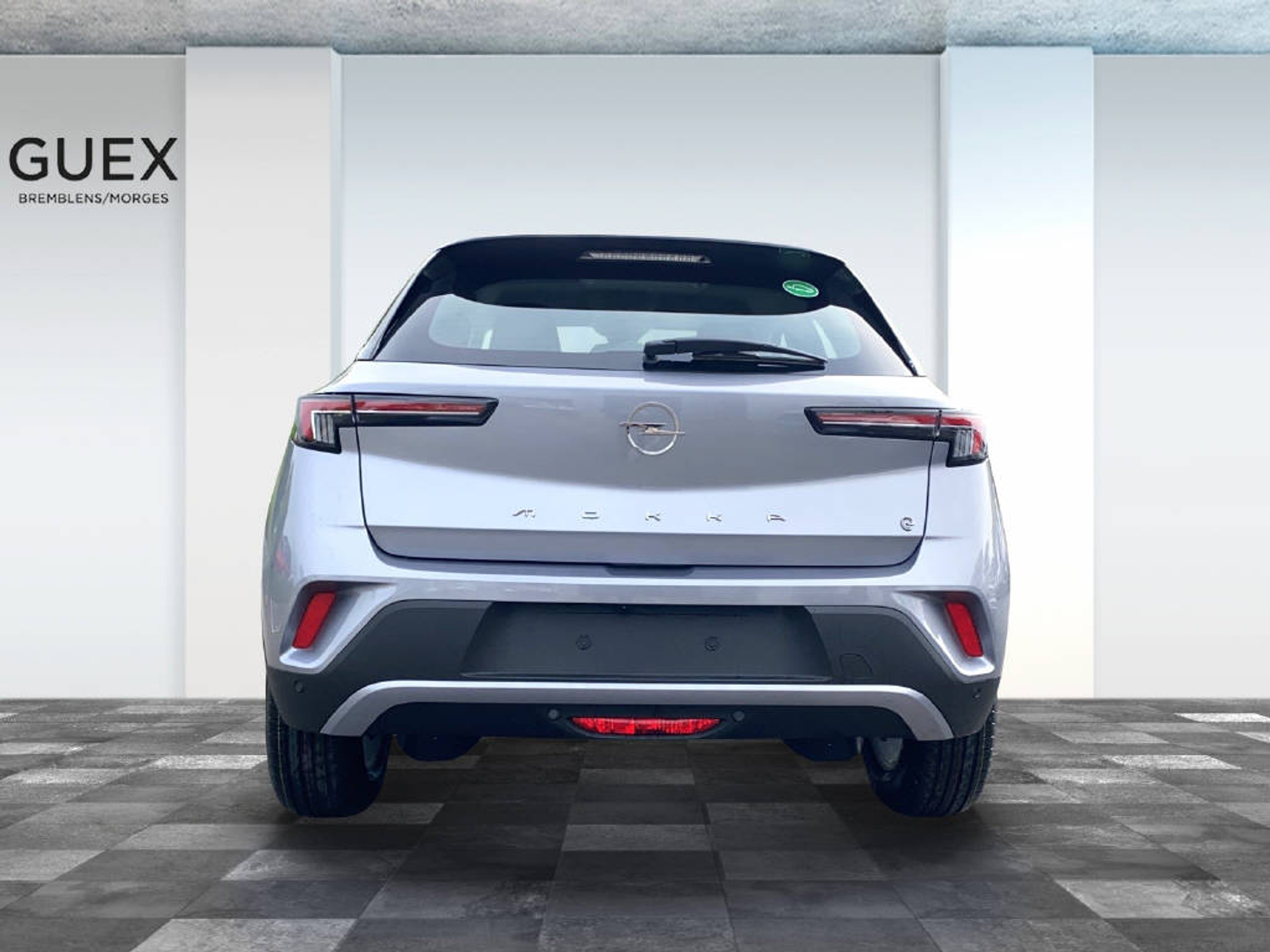 listing desktop thumbnail image 2