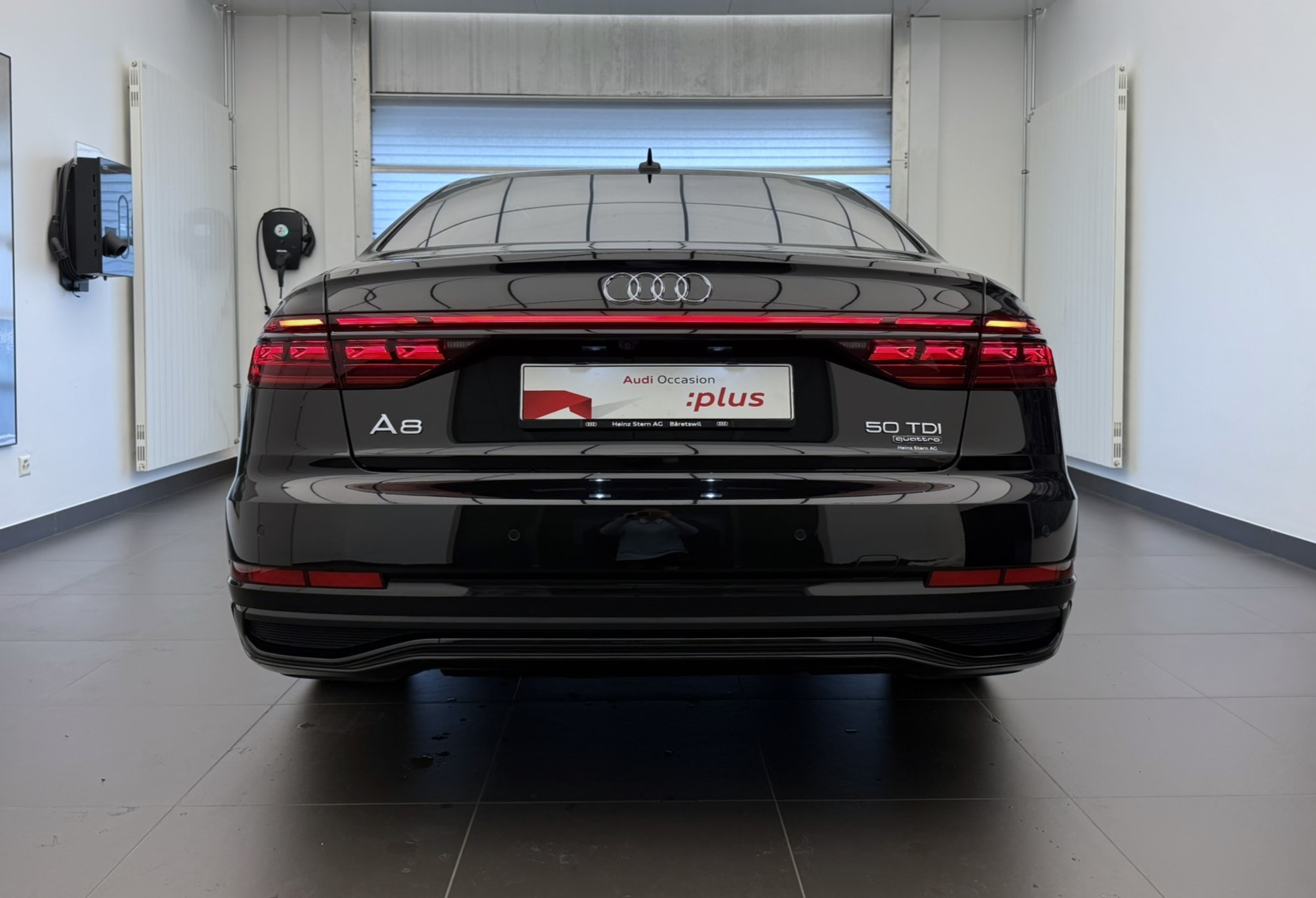 listing desktop thumbnail image 27