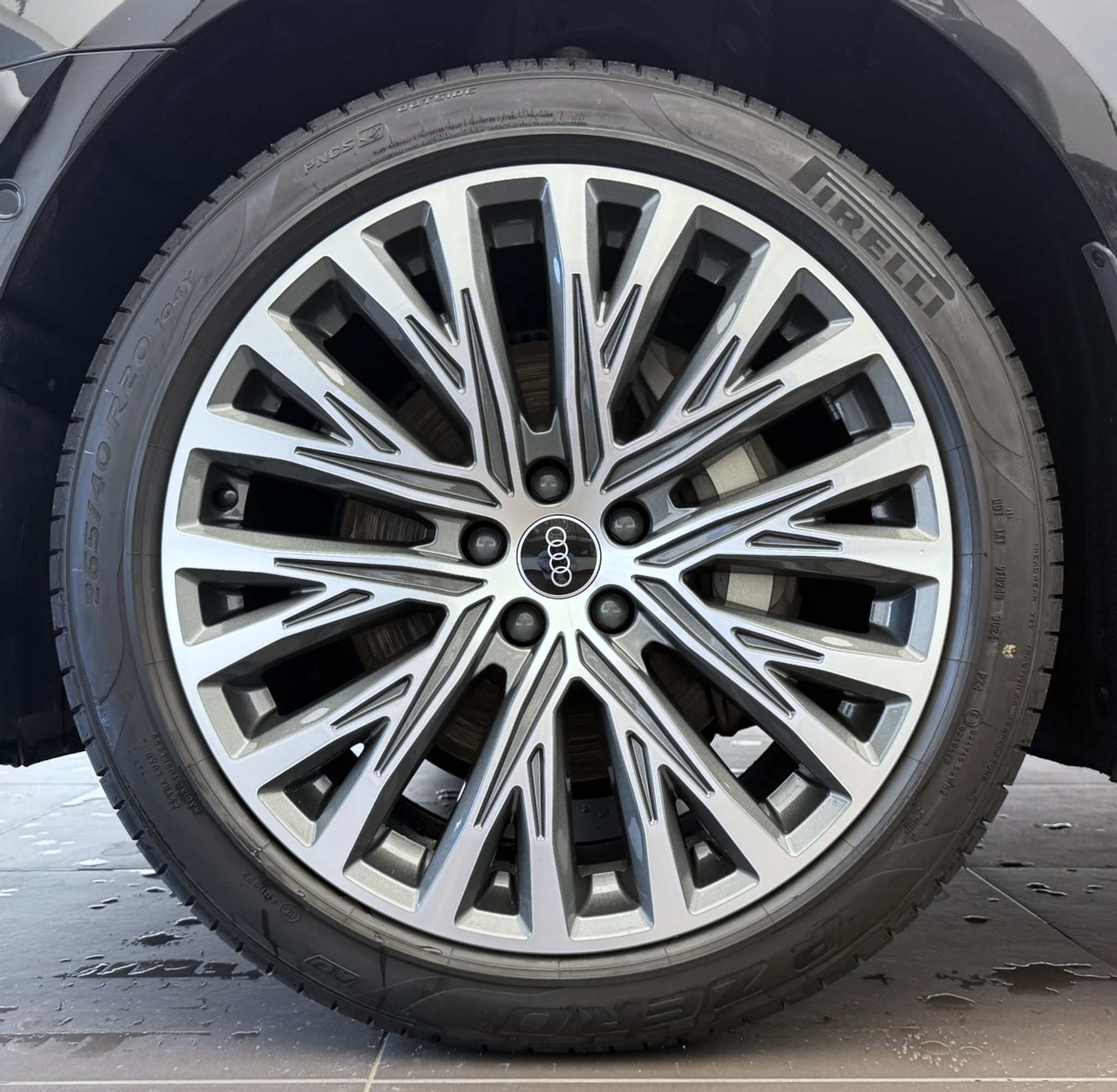 listing desktop thumbnail image 2