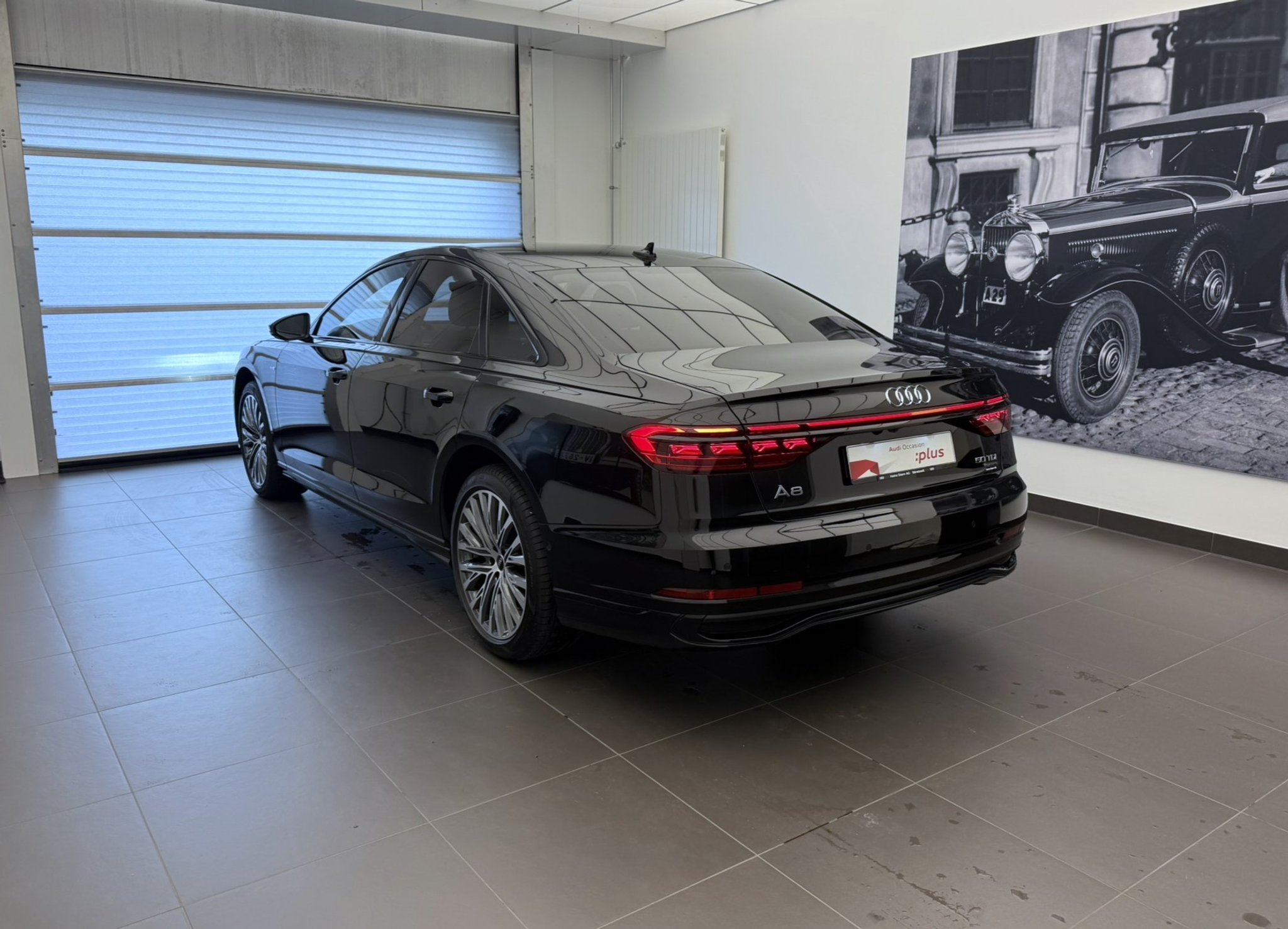 listing desktop thumbnail image 26