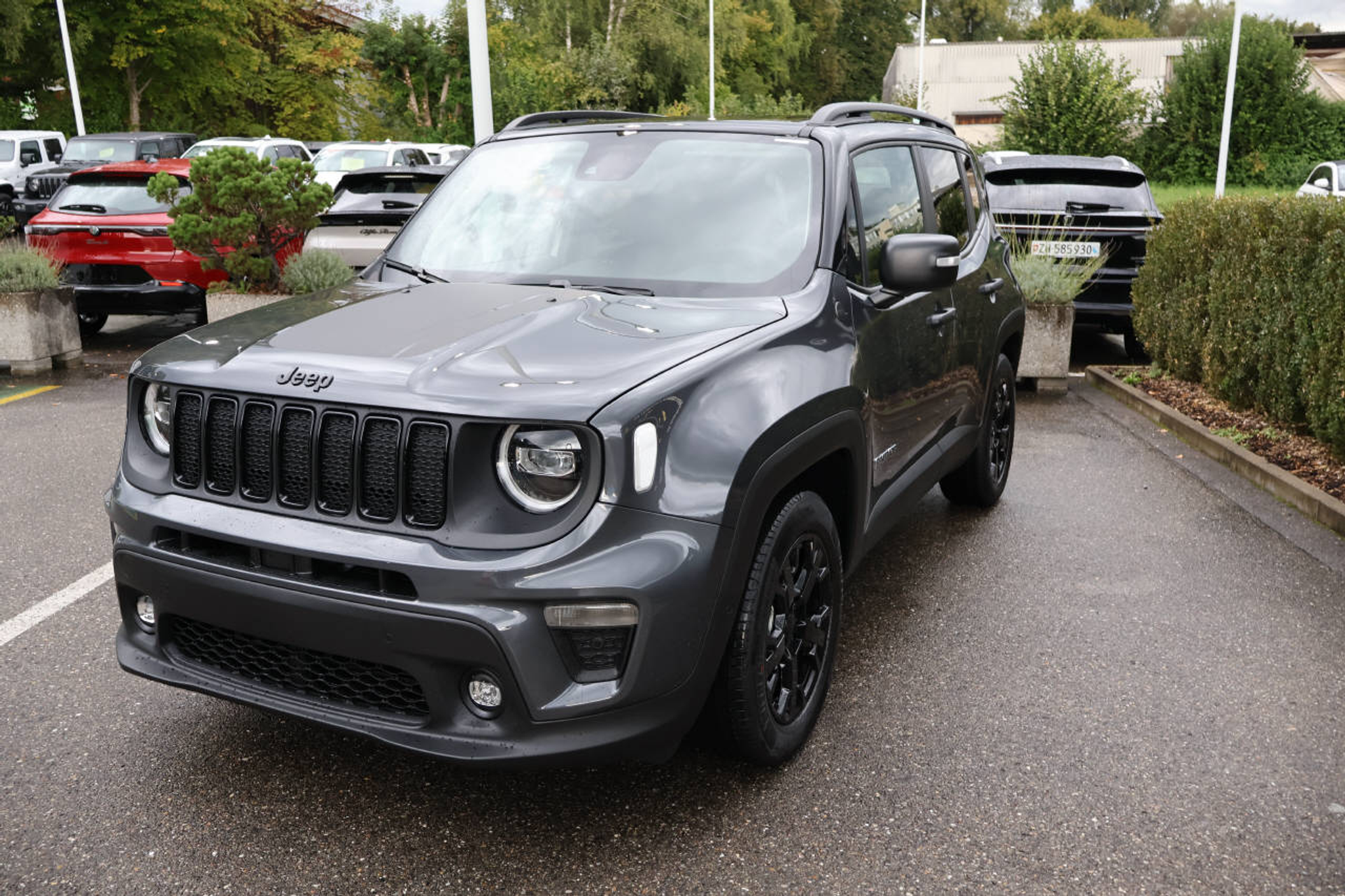 listing desktop thumbnail image 6