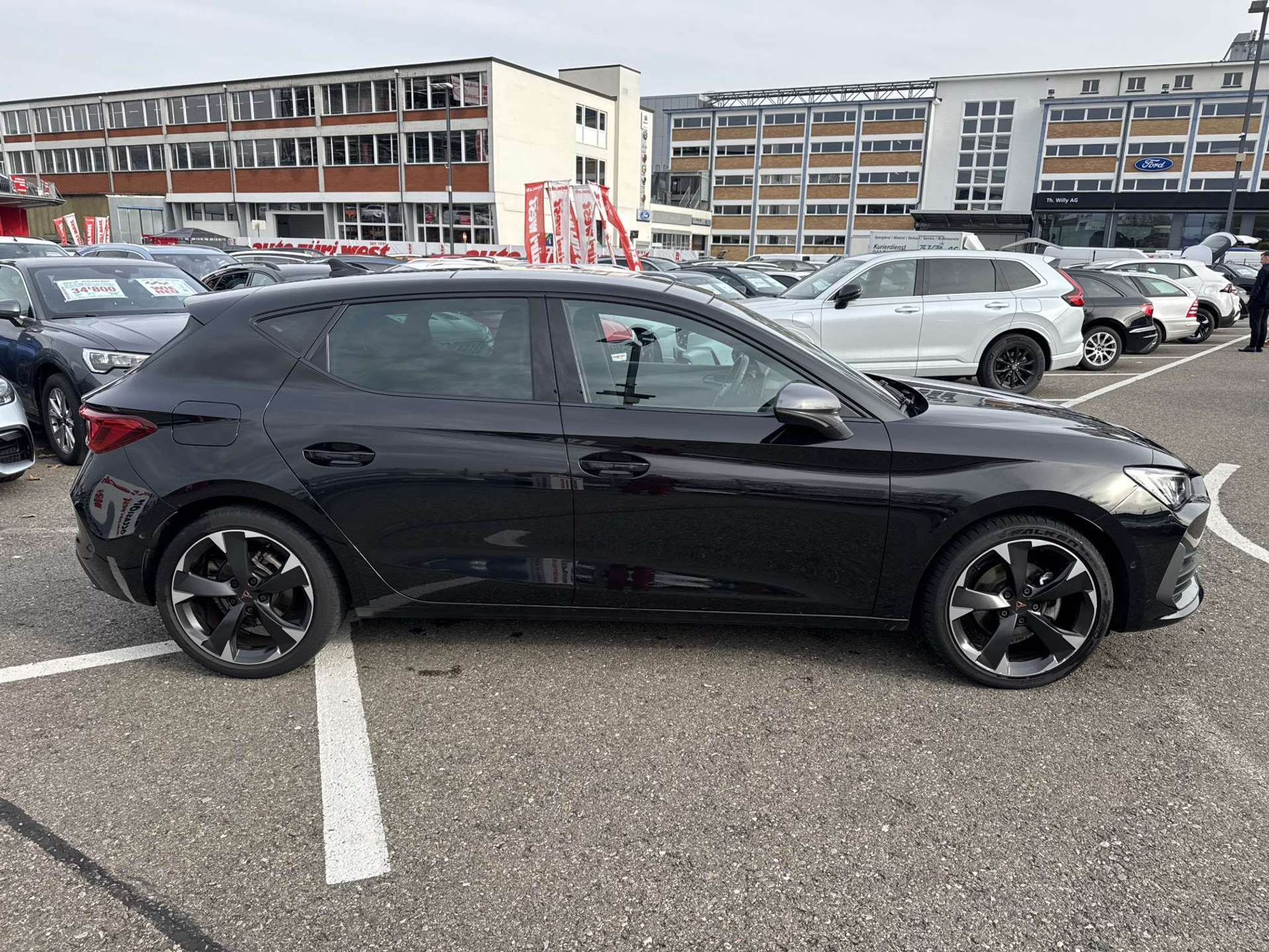 listing desktop thumbnail image 10