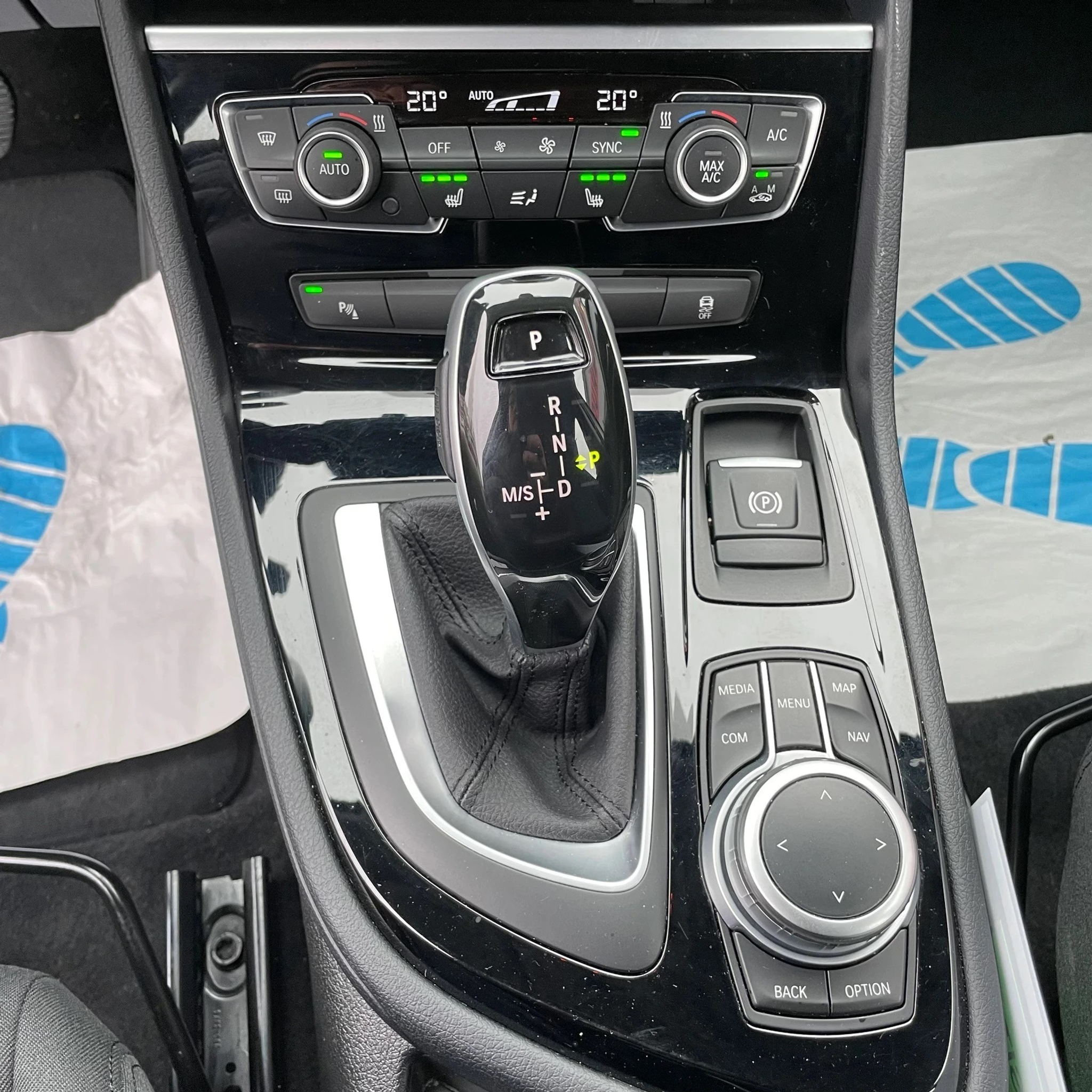 listing desktop thumbnail image 16