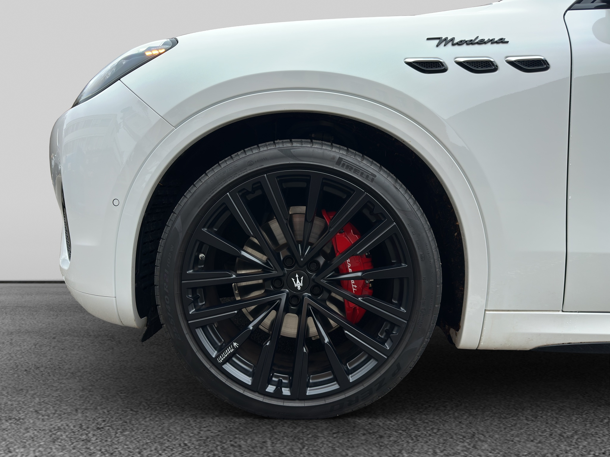 listing desktop thumbnail image 15