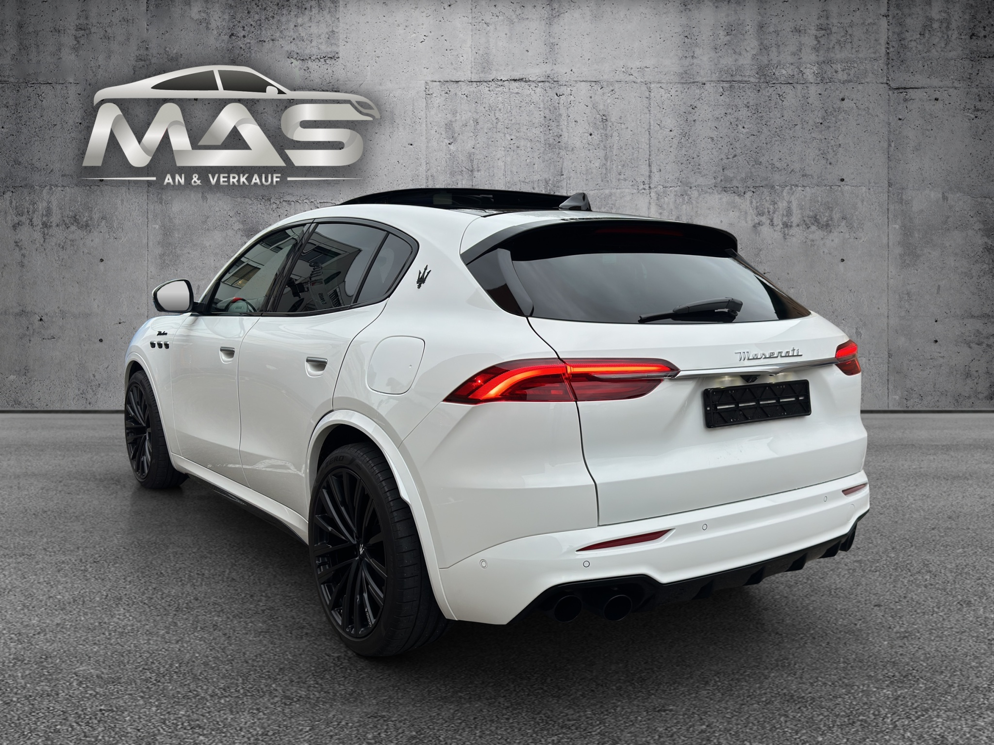 listing desktop thumbnail image 3