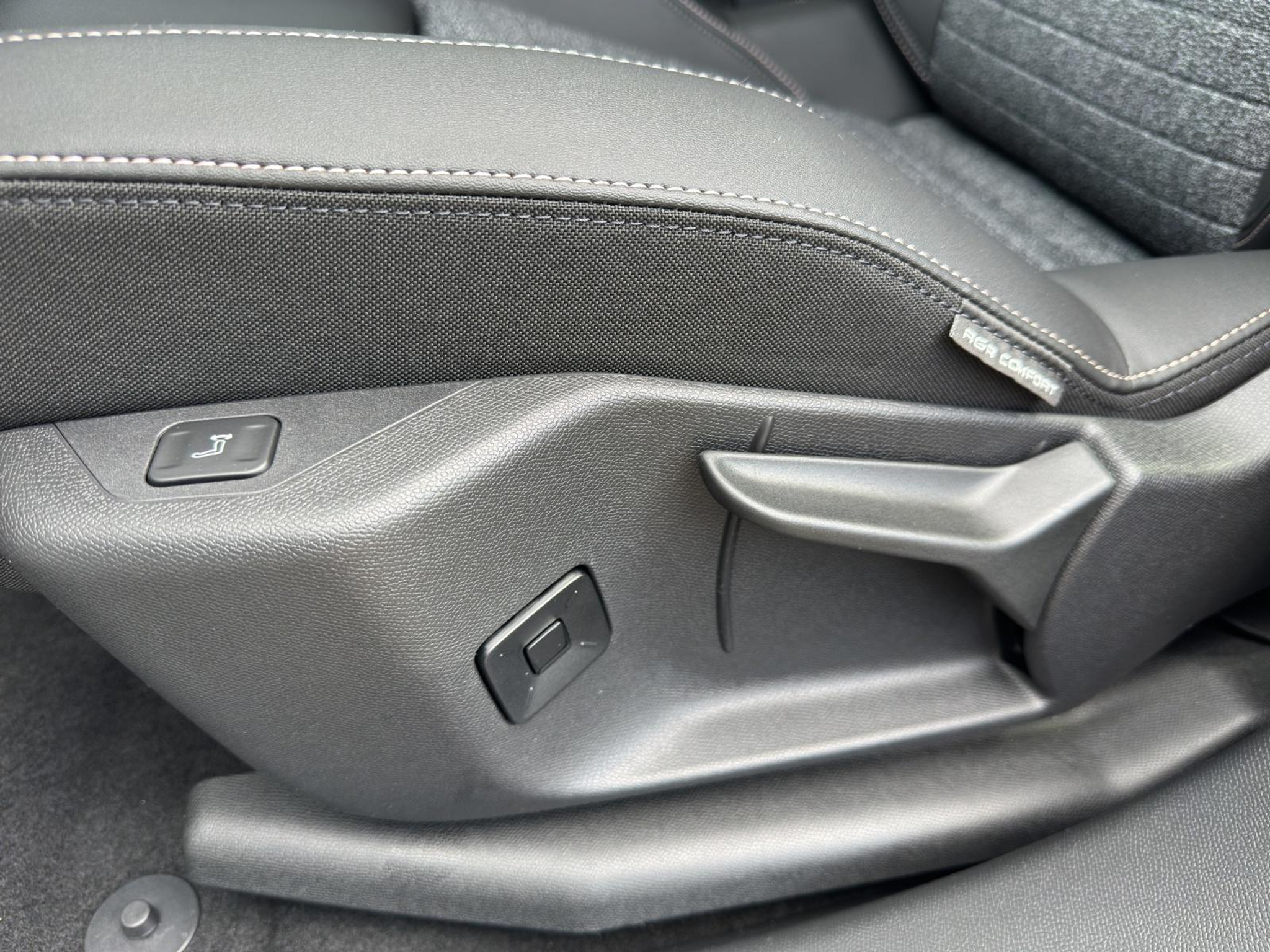 listing desktop thumbnail image 18