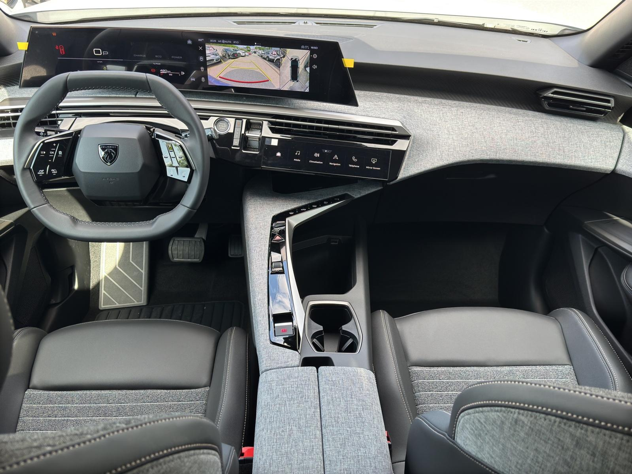 listing desktop thumbnail image 7