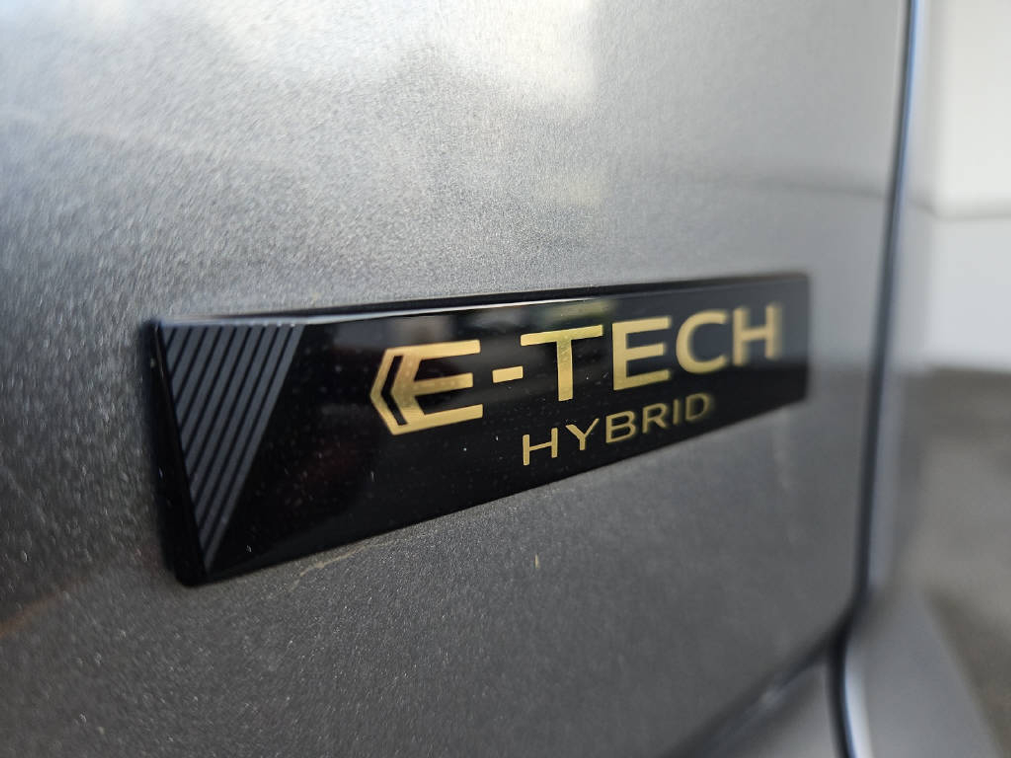 listing desktop thumbnail image 11