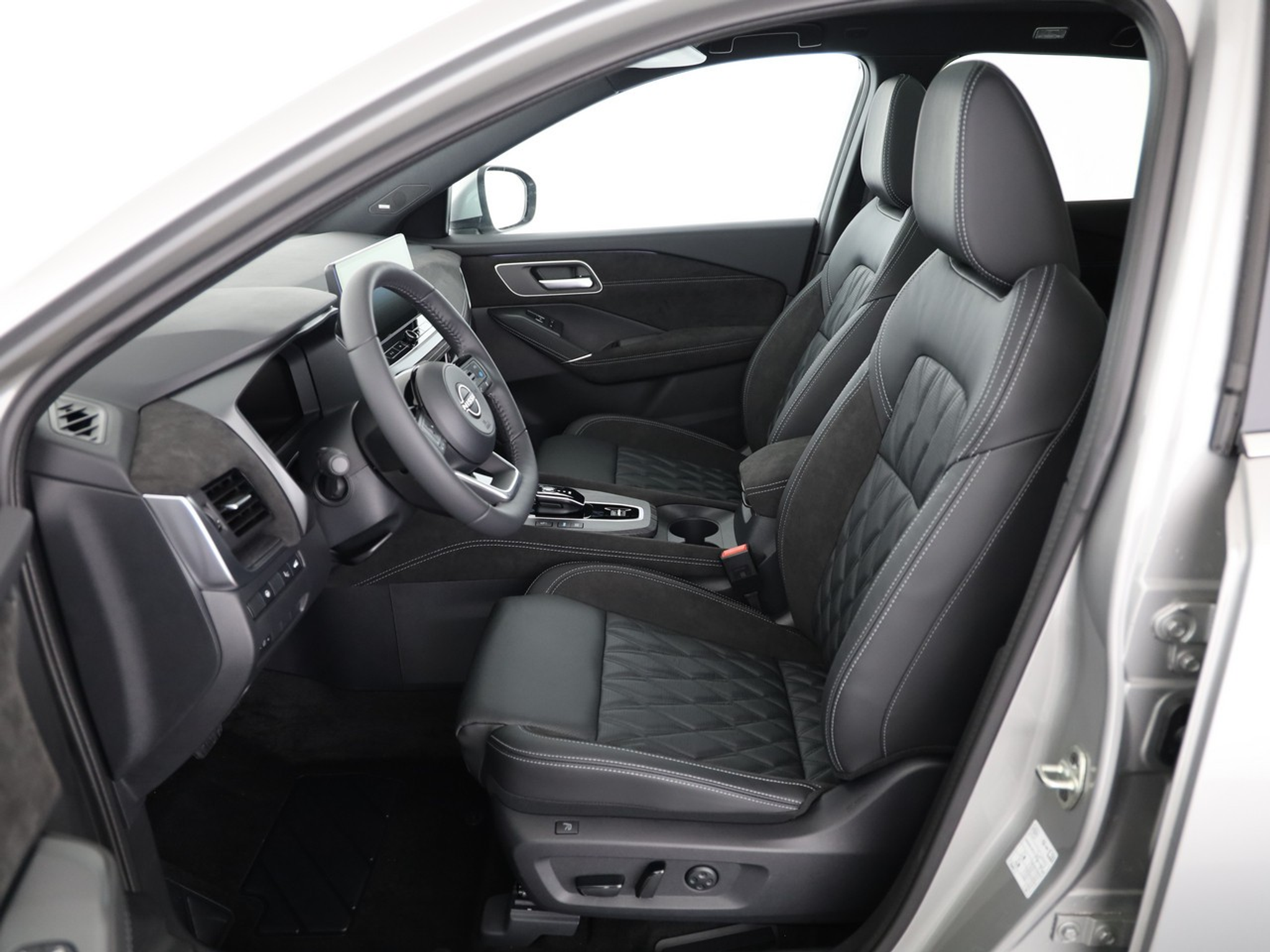 listing desktop thumbnail image 5