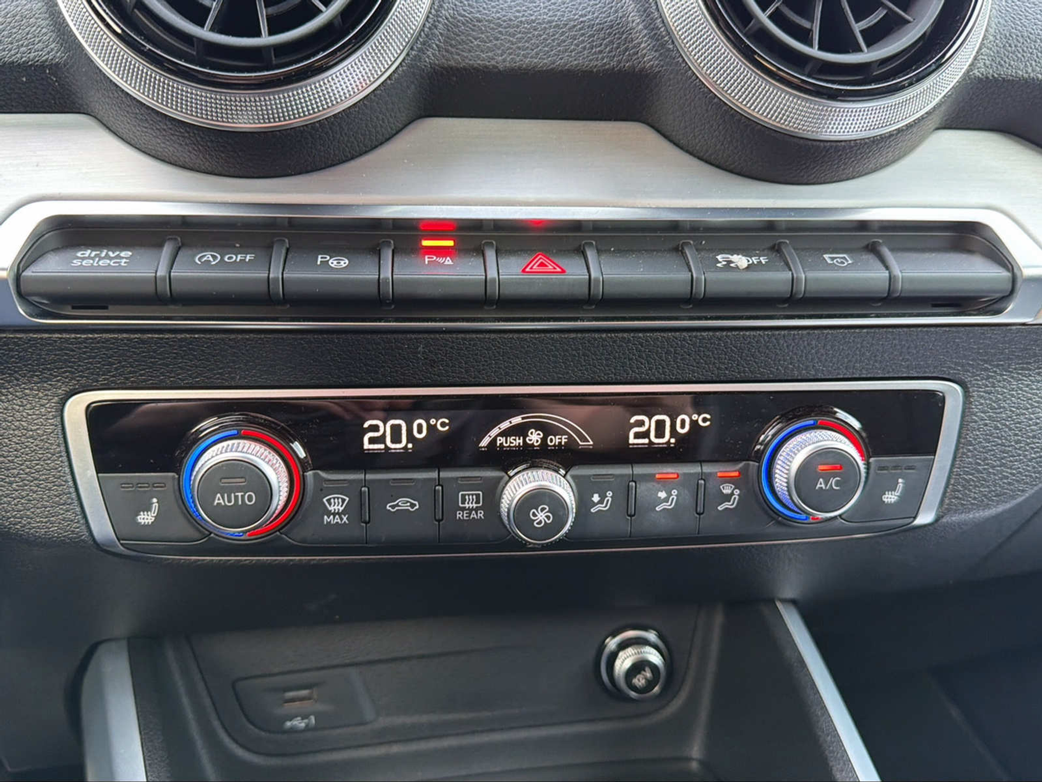 listing desktop thumbnail image 18