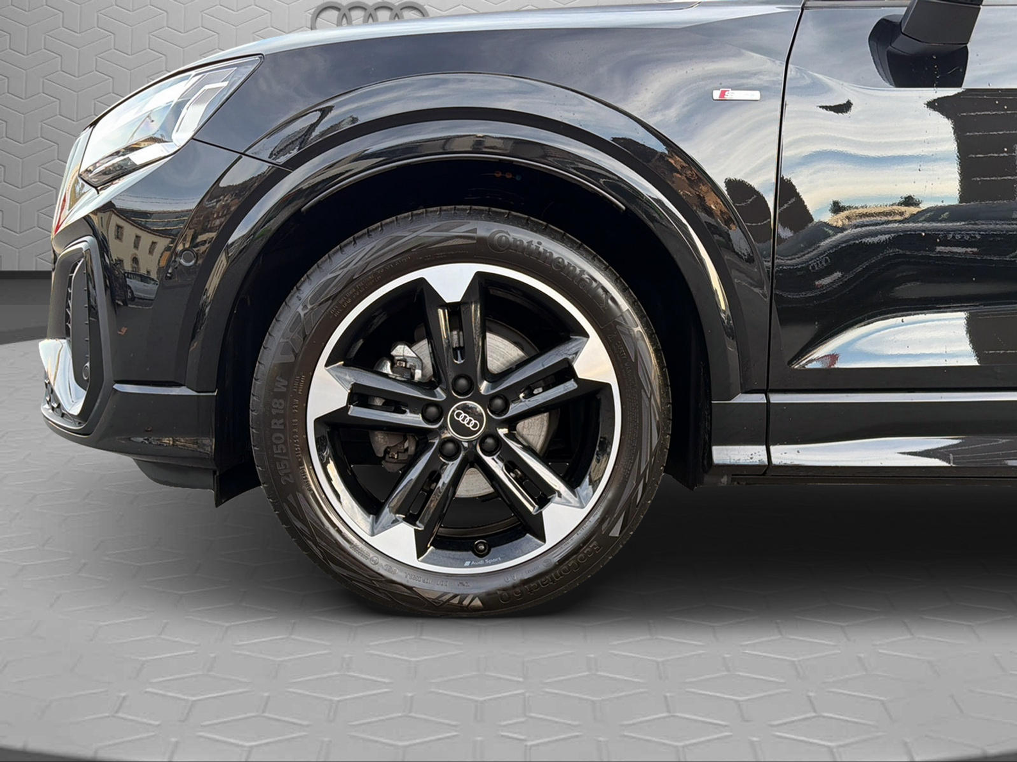 listing desktop thumbnail image 8