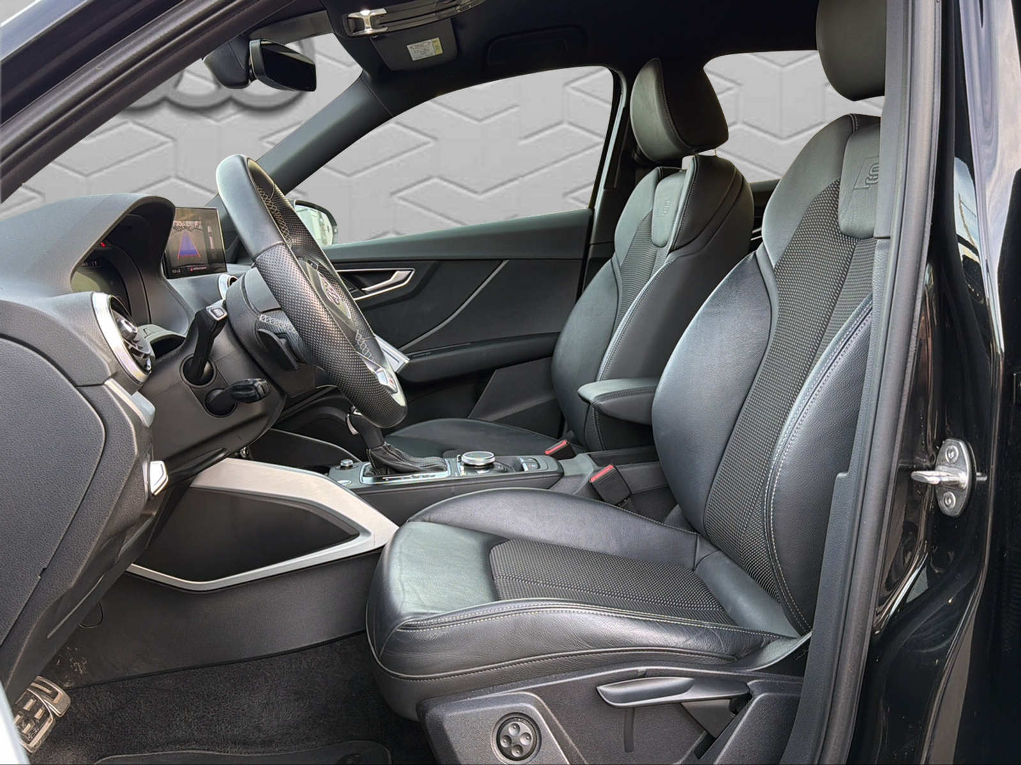 listing desktop thumbnail image 10