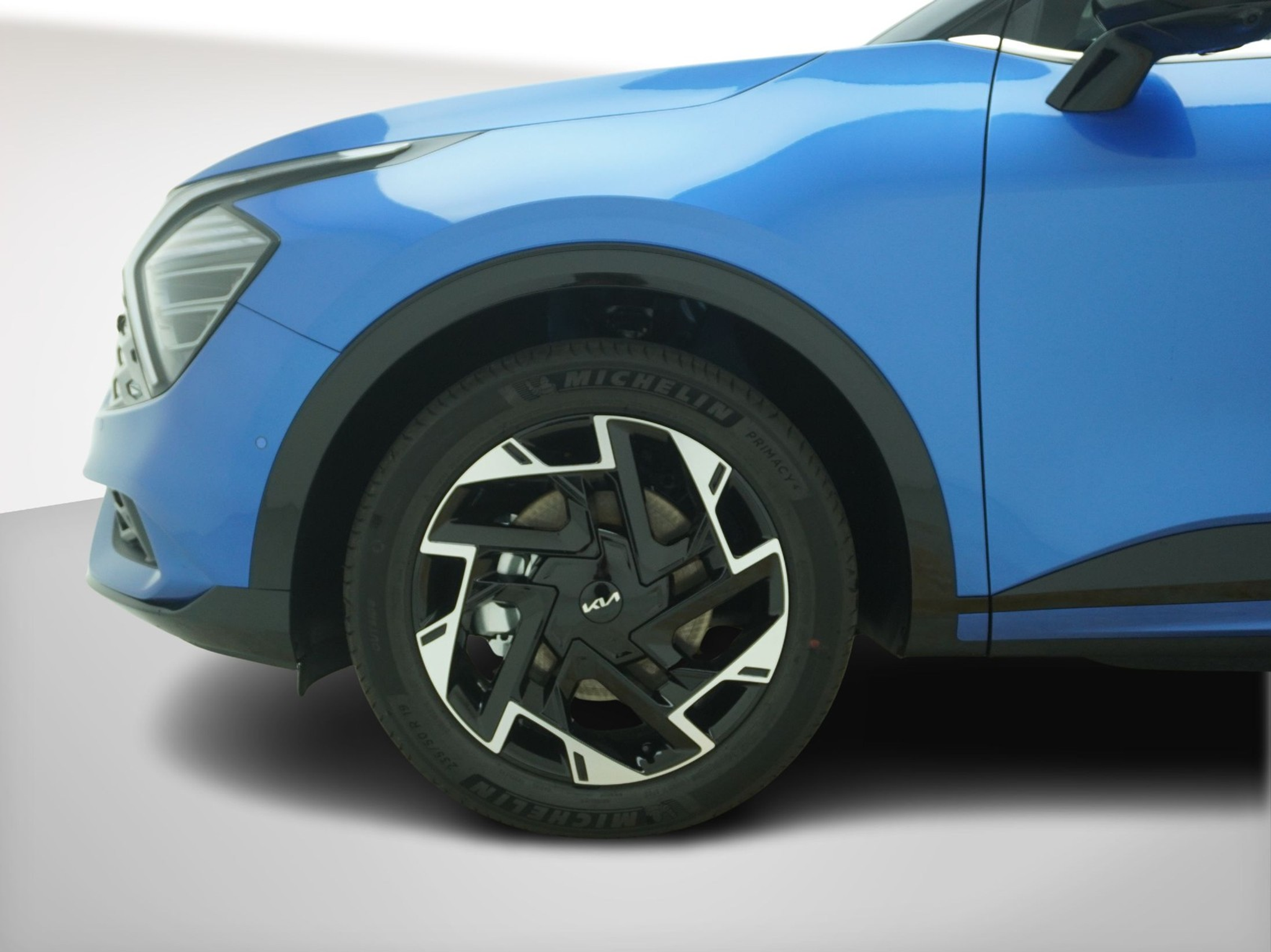 listing desktop thumbnail image 8