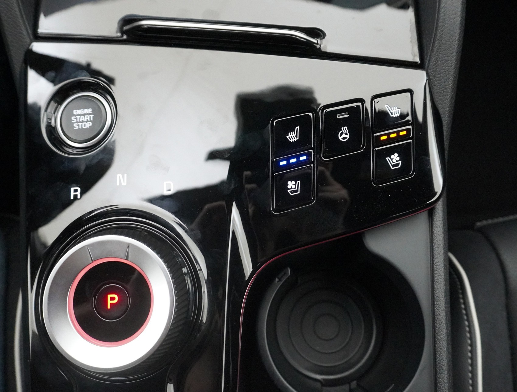 listing desktop thumbnail image 19