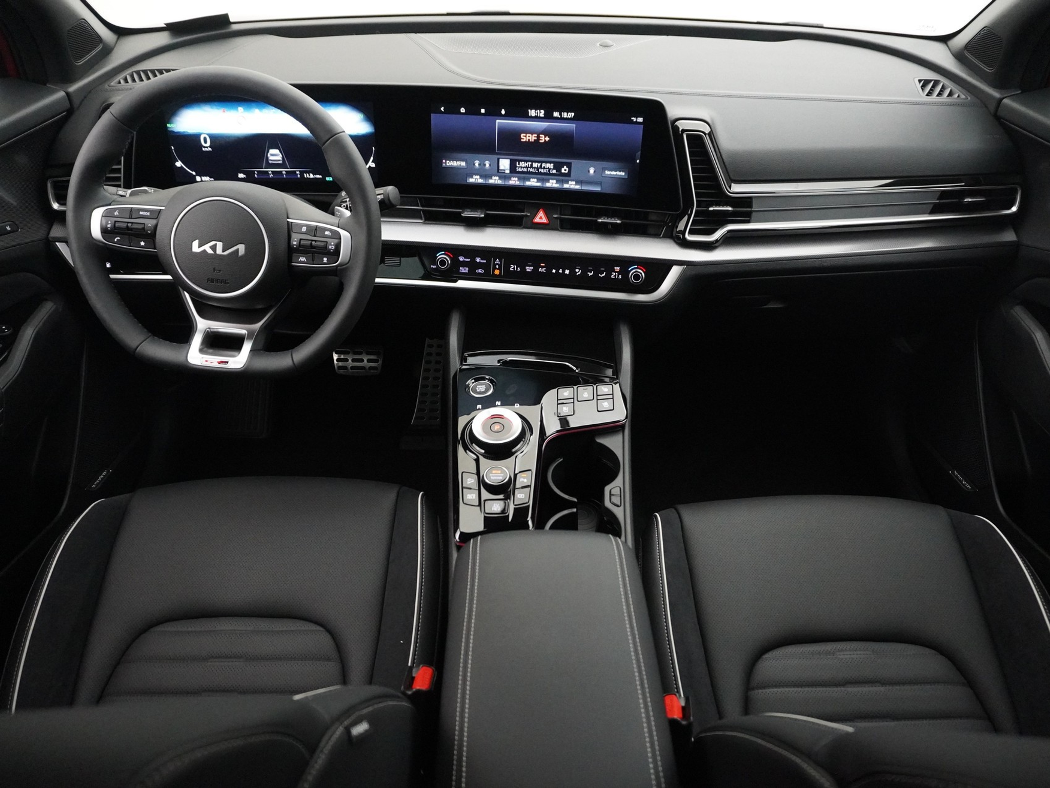 listing desktop thumbnail image 10