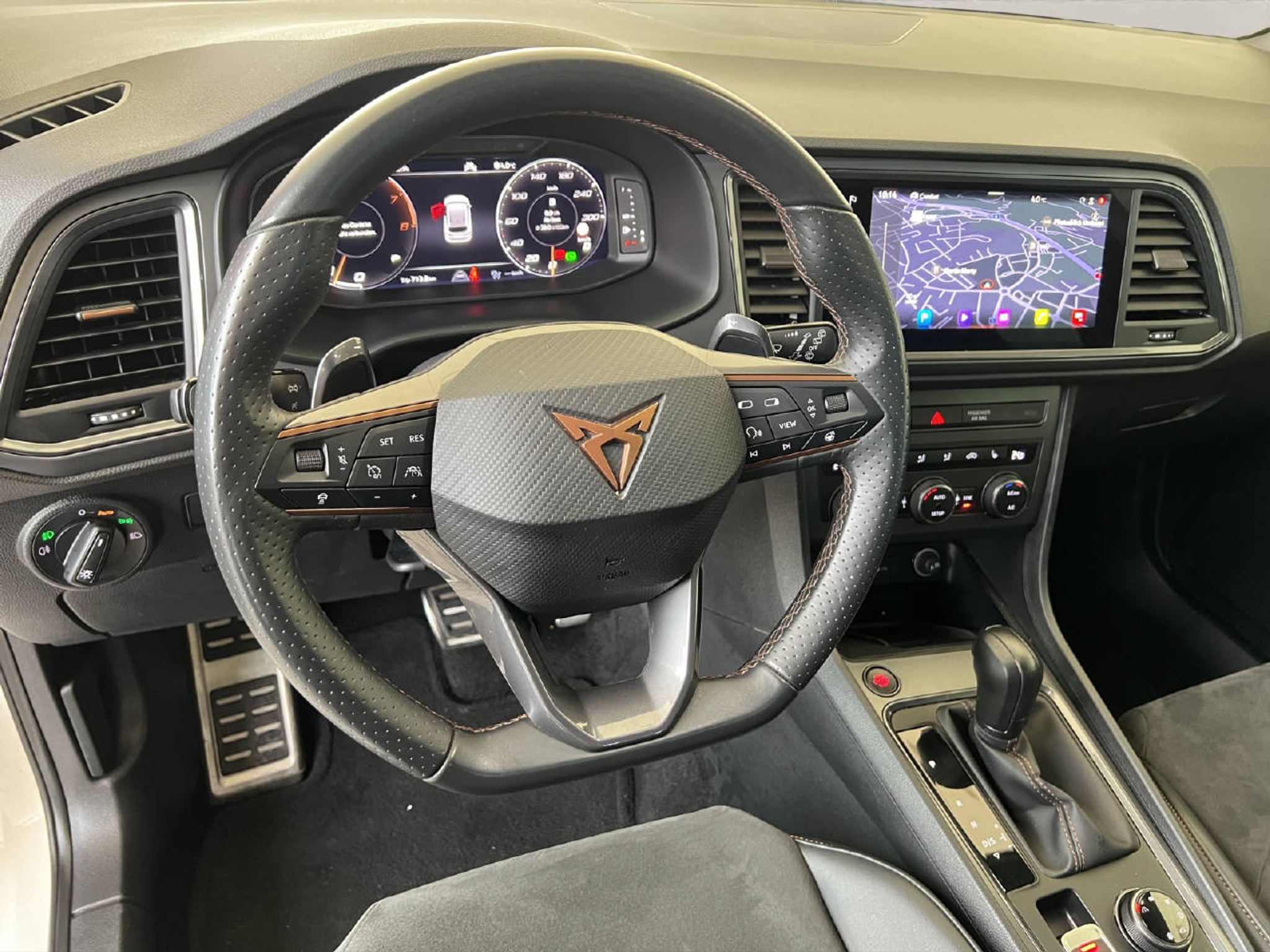 listing desktop thumbnail image 12