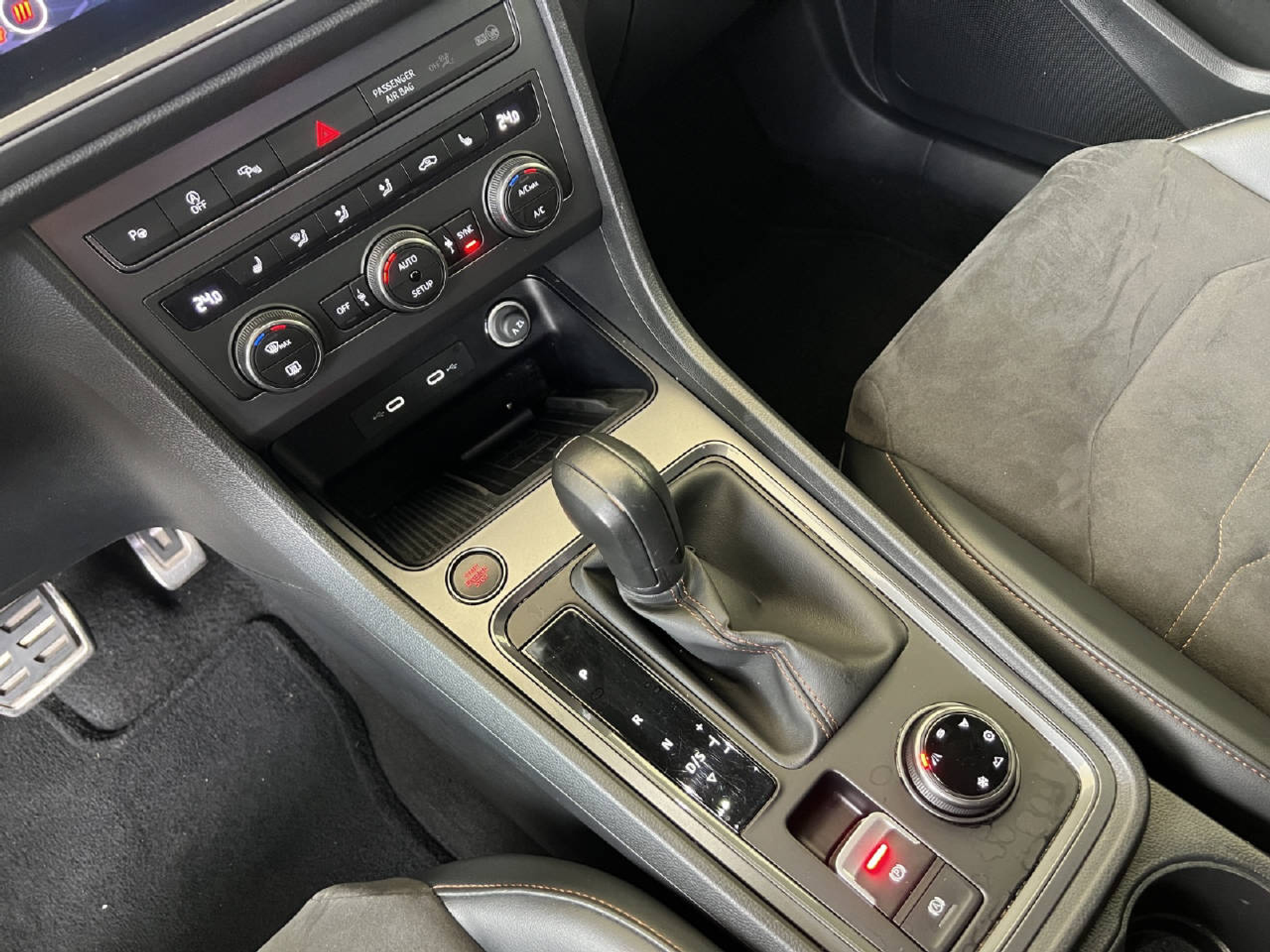 listing desktop thumbnail image 15