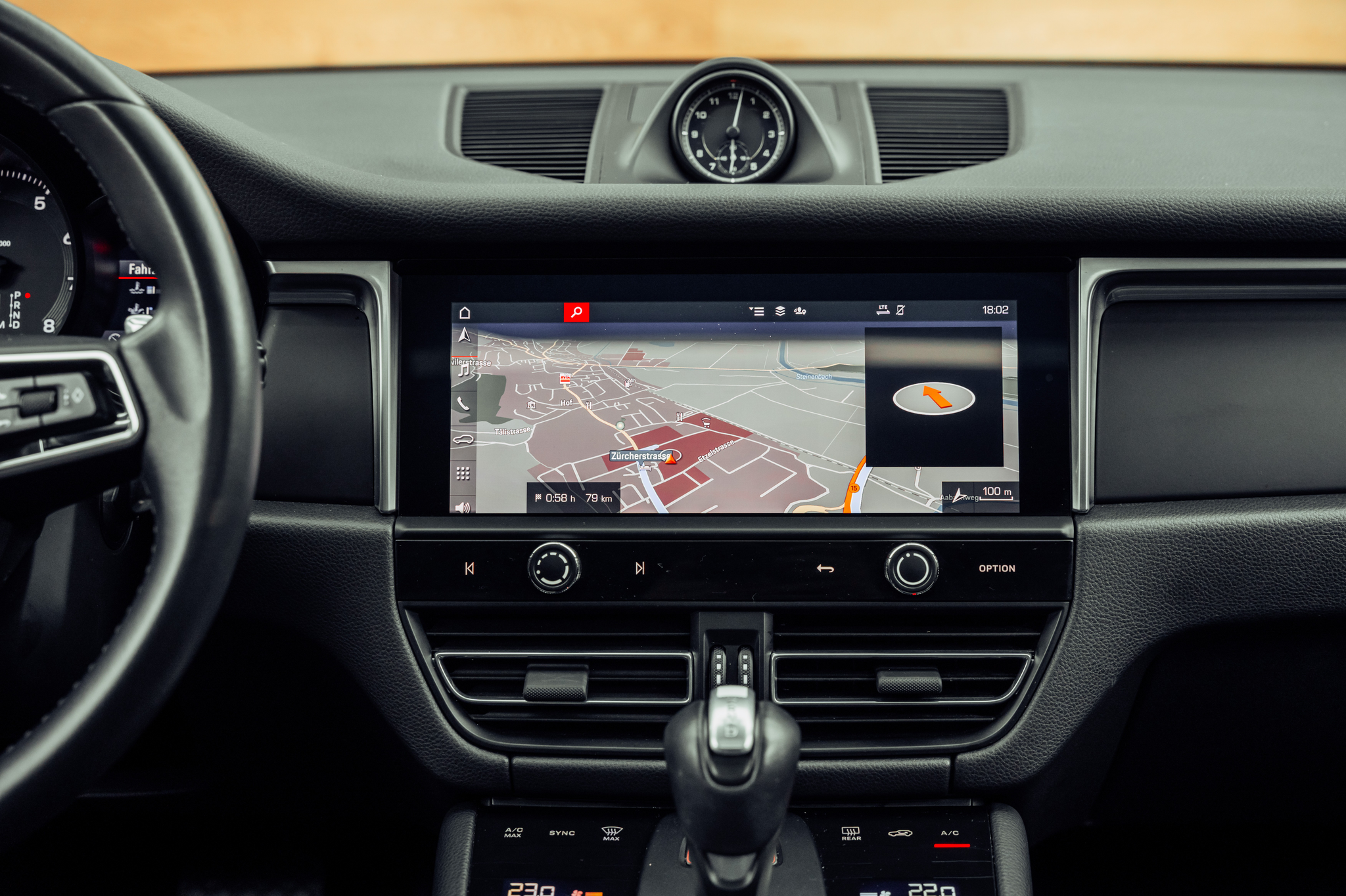 listing desktop thumbnail image 11