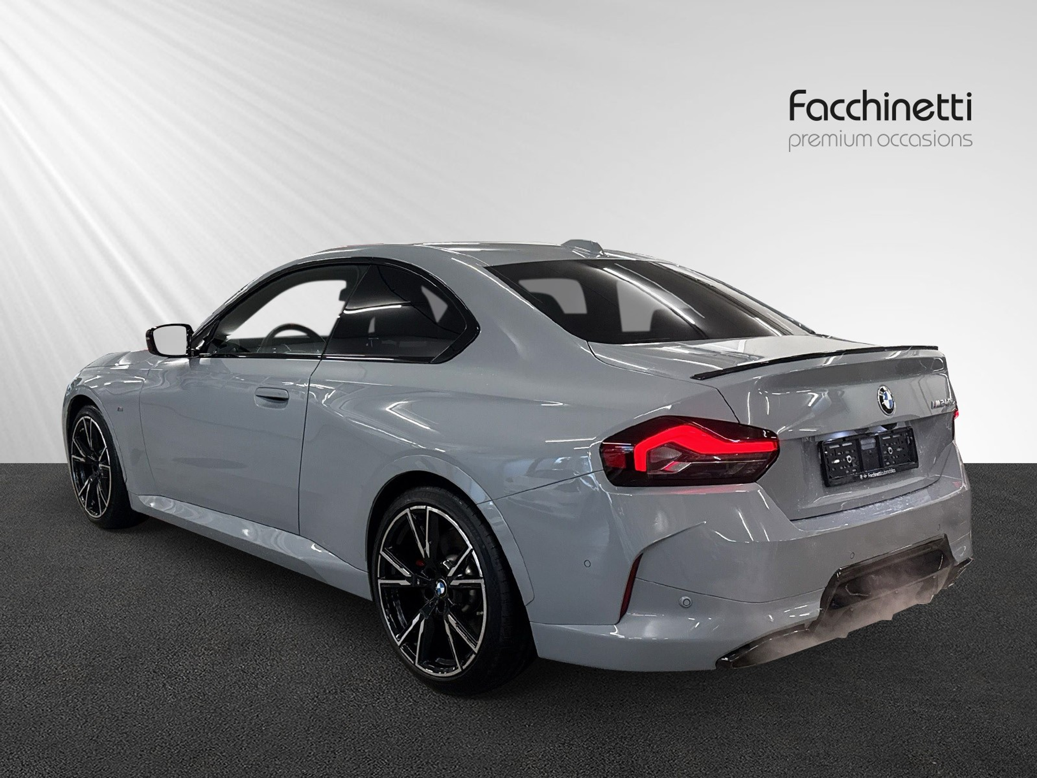 listing desktop thumbnail image 2