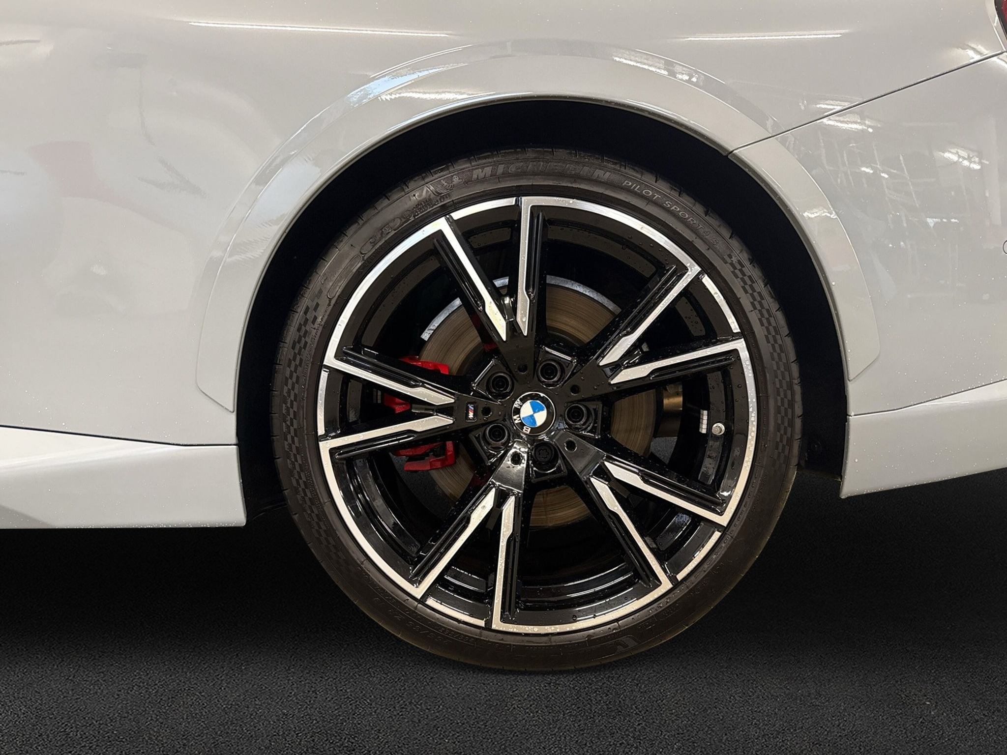 listing desktop thumbnail image 8