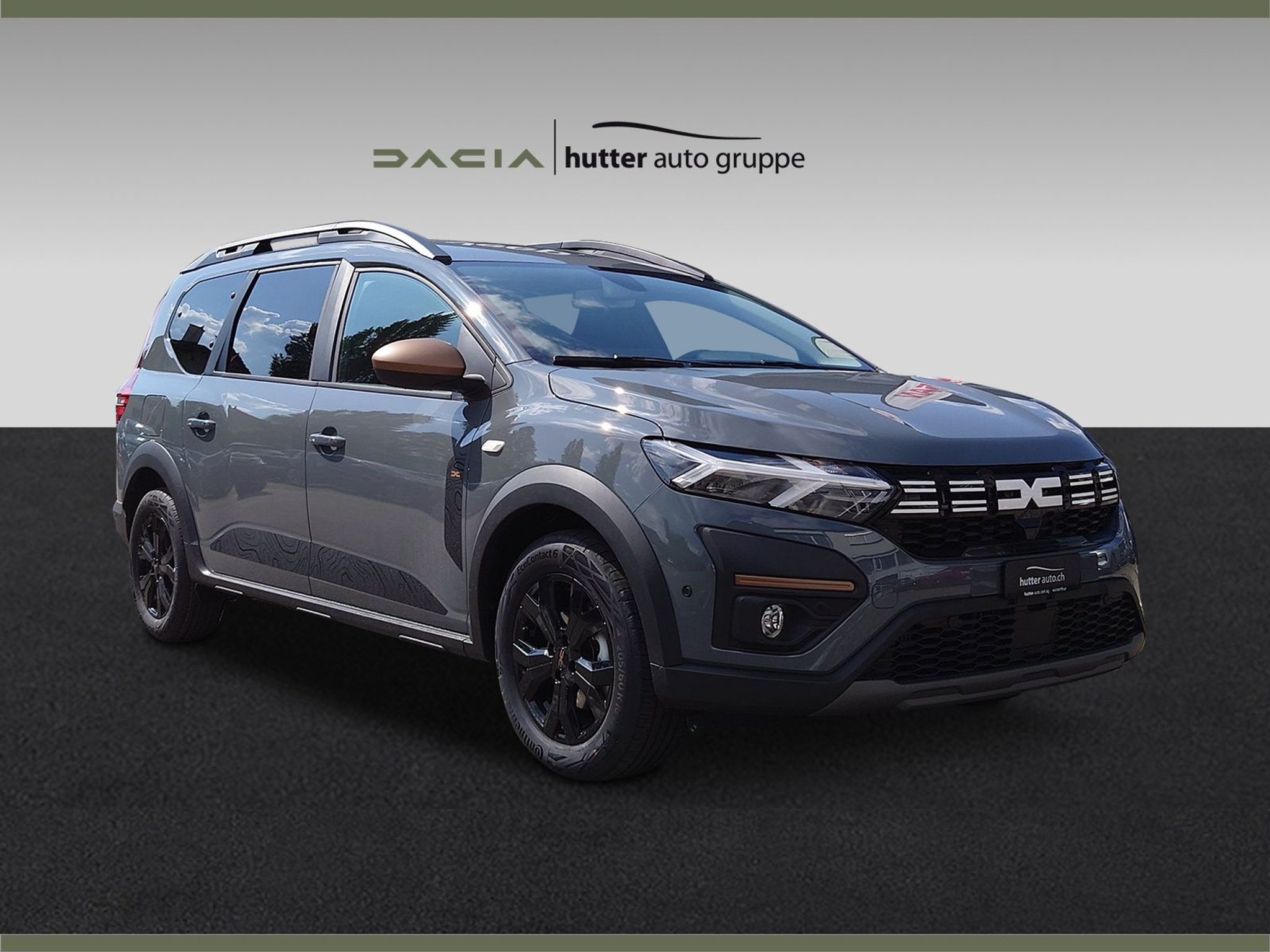 listing desktop thumbnail image 3