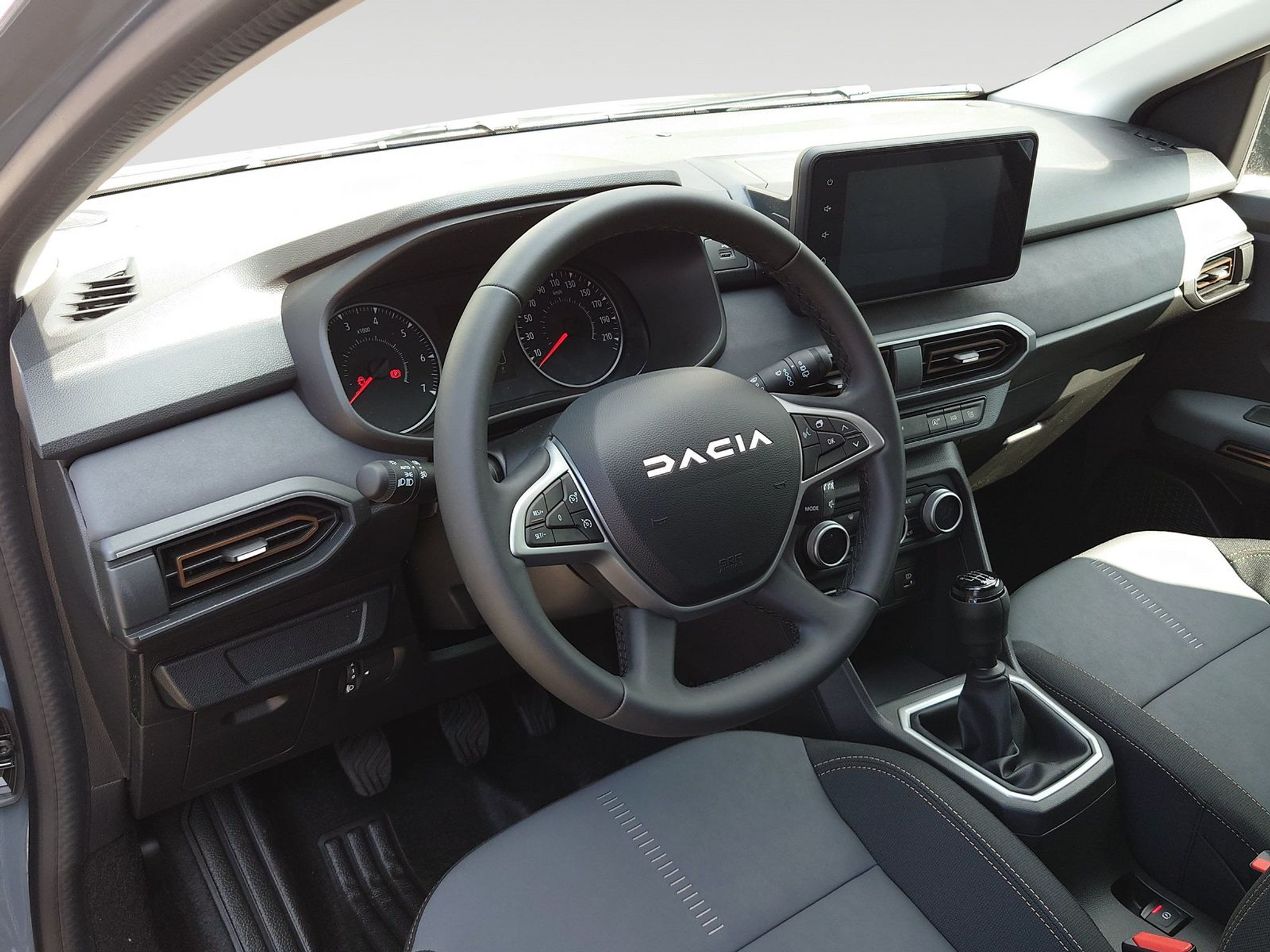 listing desktop thumbnail image 5