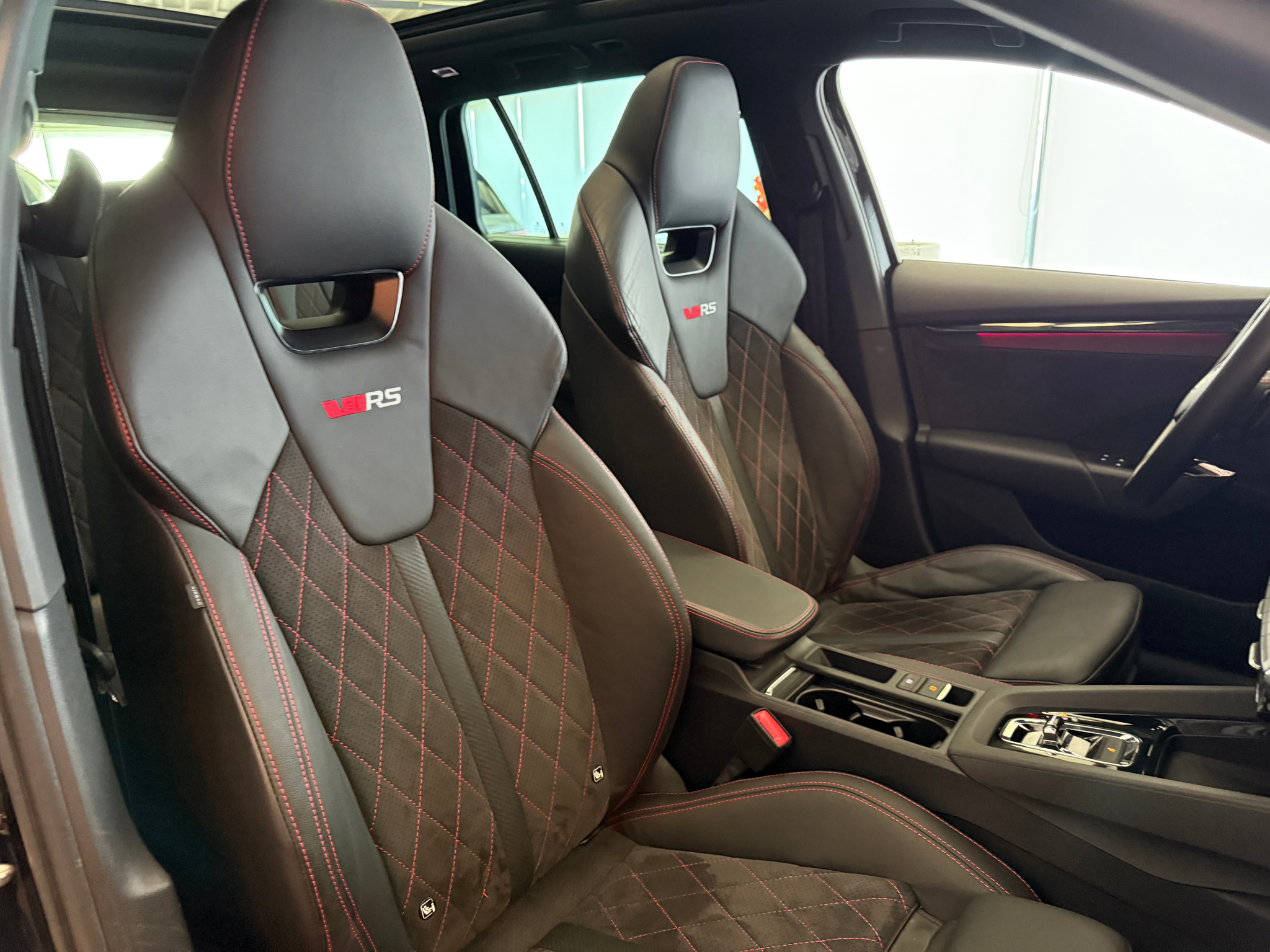 car-image-1