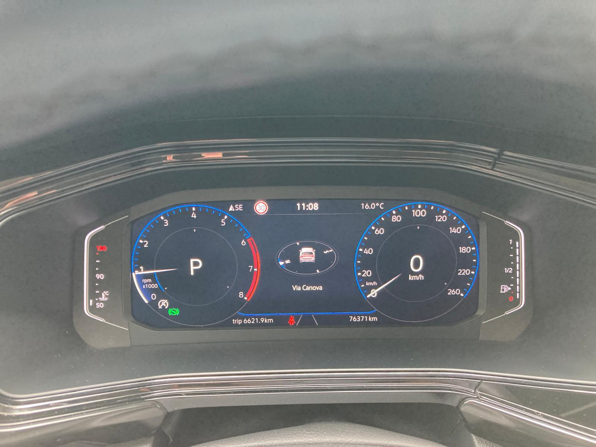 listing desktop thumbnail image 11