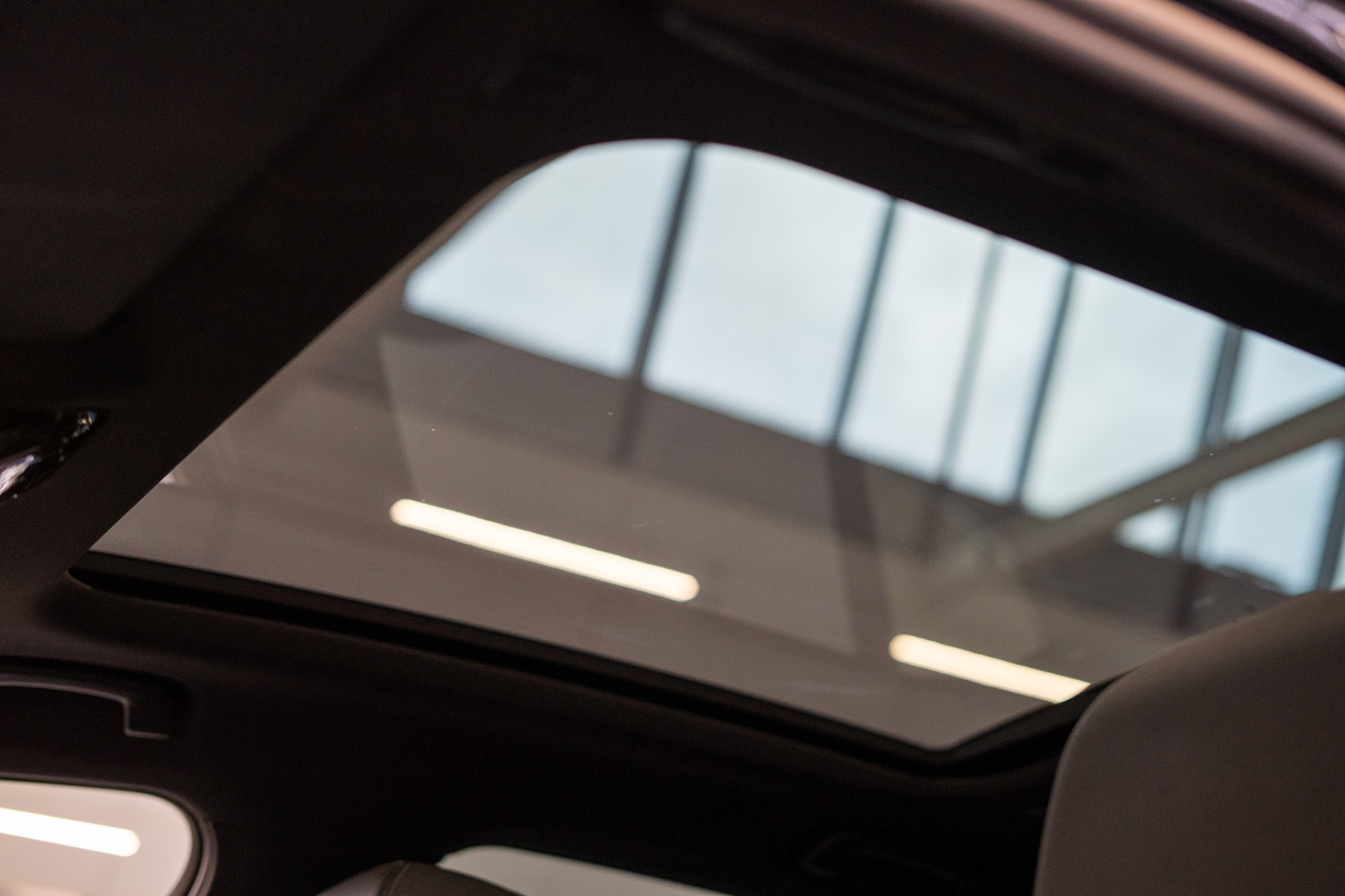 listing desktop thumbnail image 11