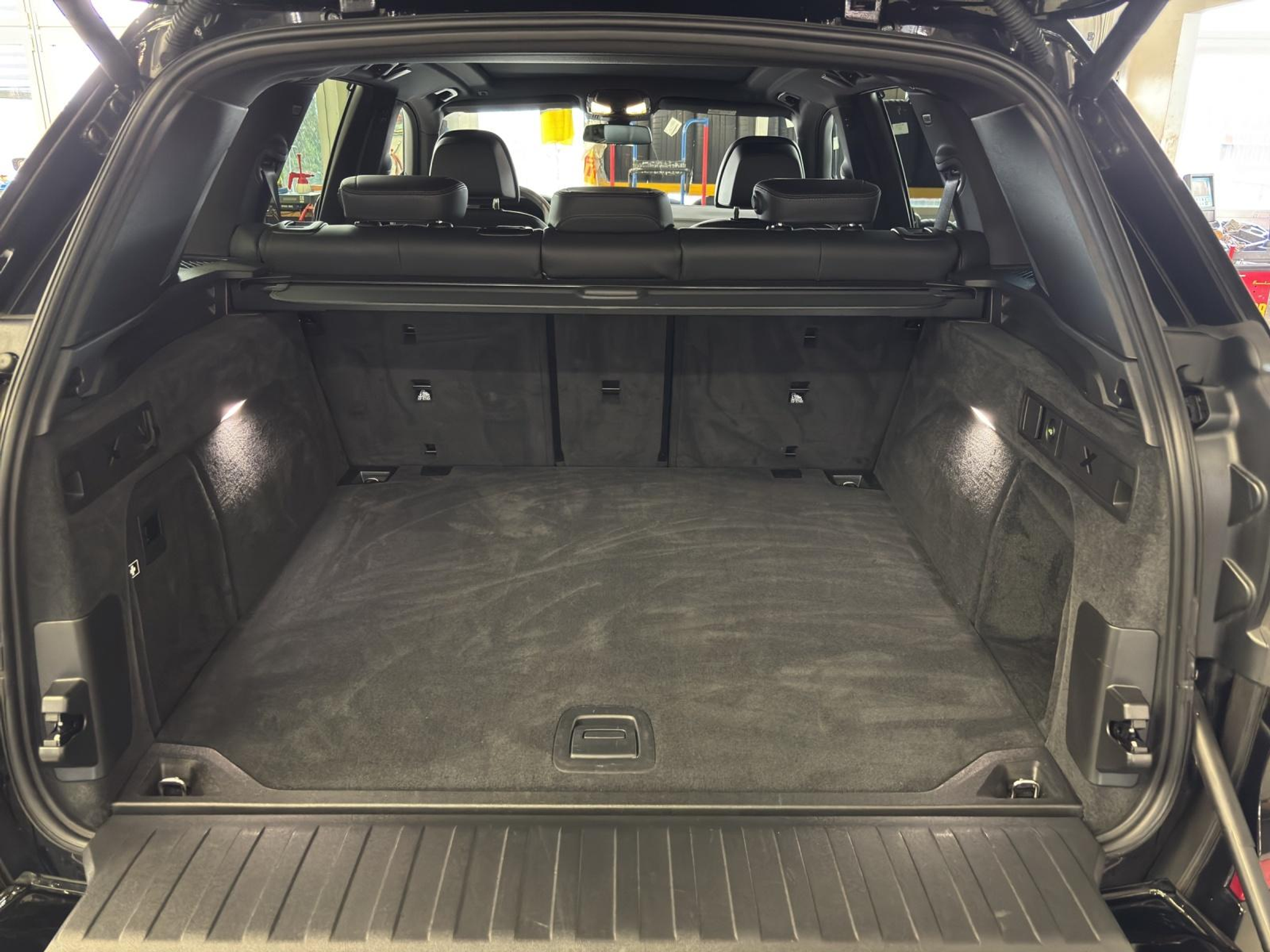 listing desktop thumbnail image 14