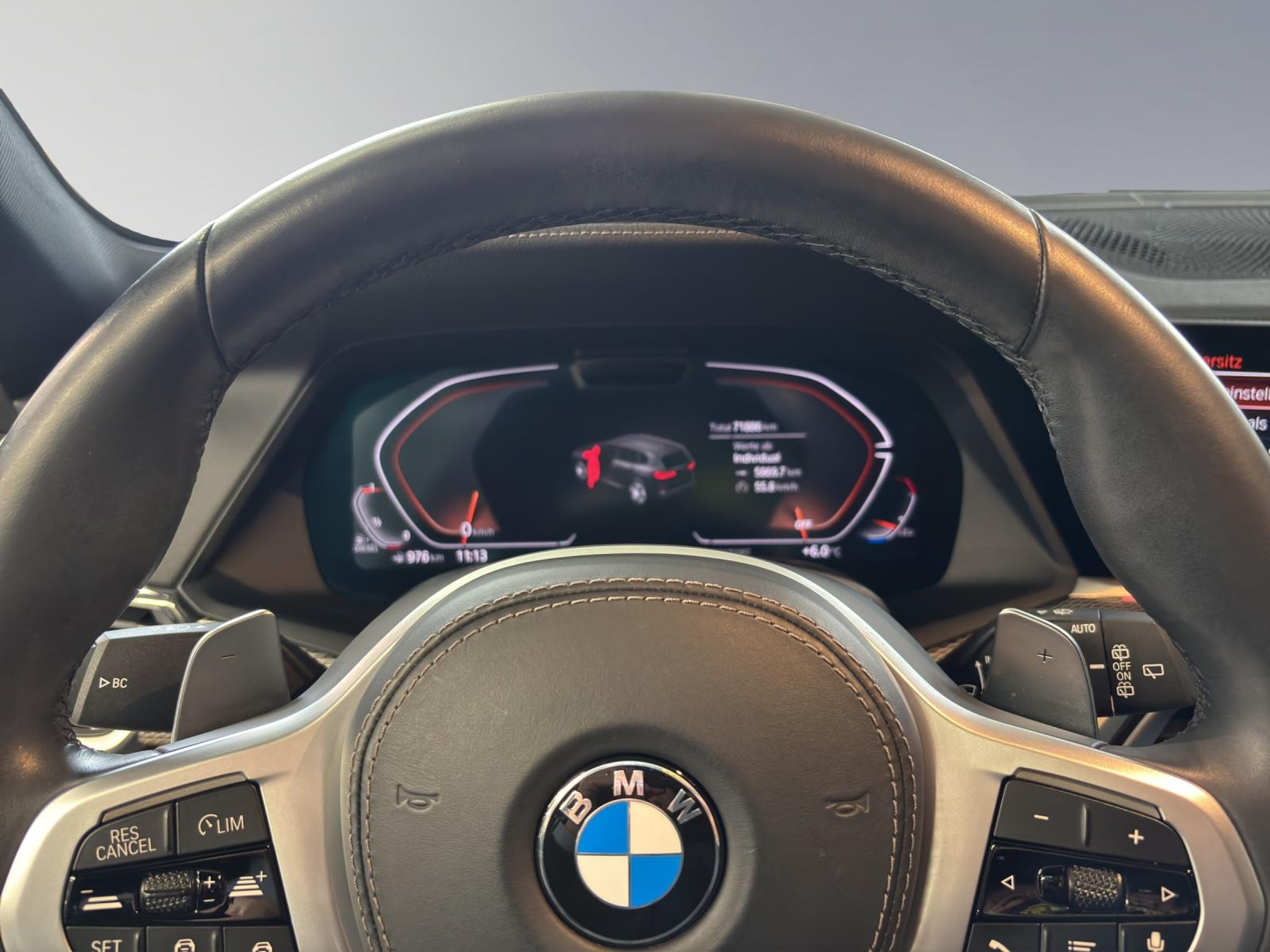 listing desktop thumbnail image 4