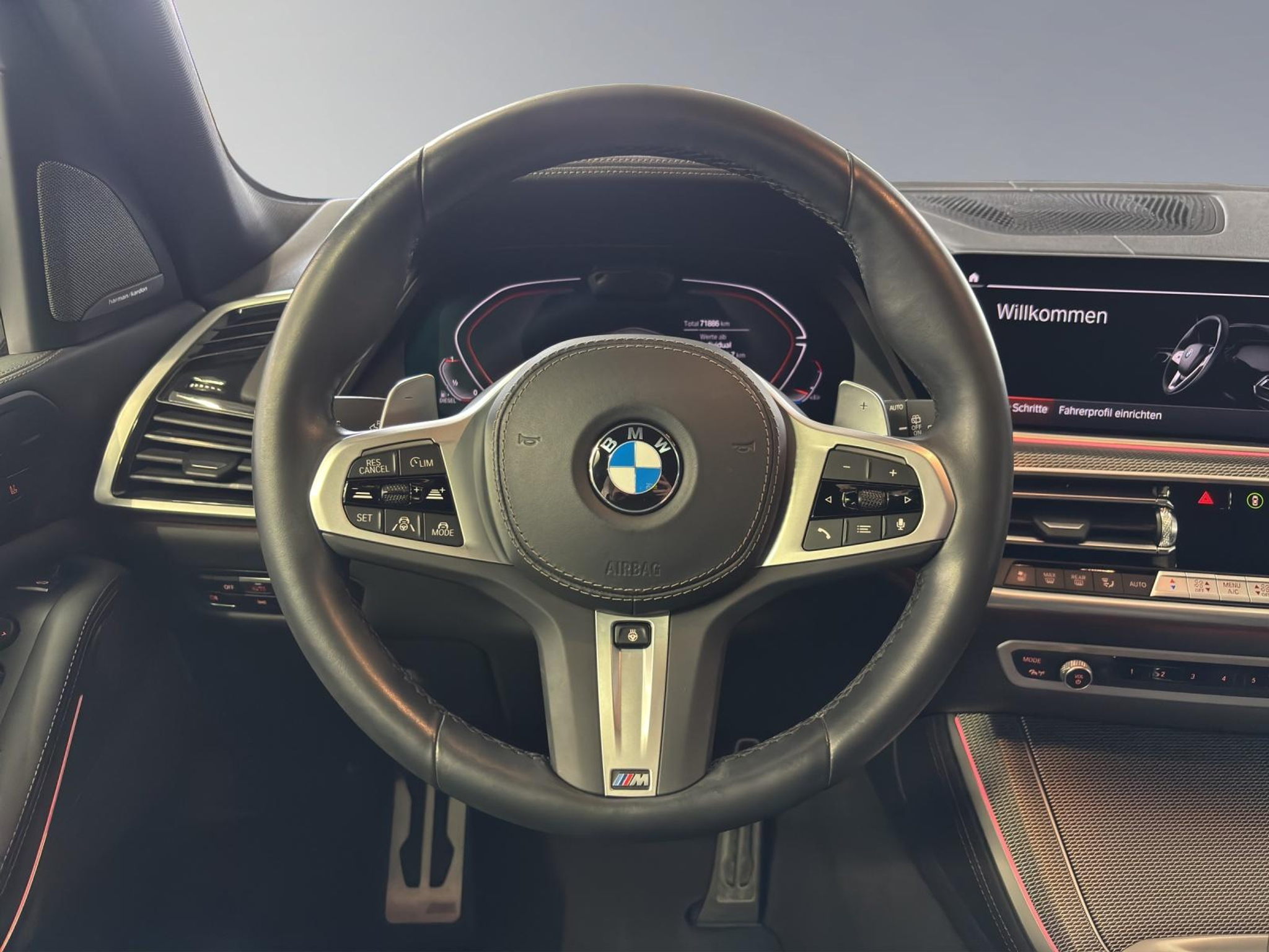 listing desktop thumbnail image 8