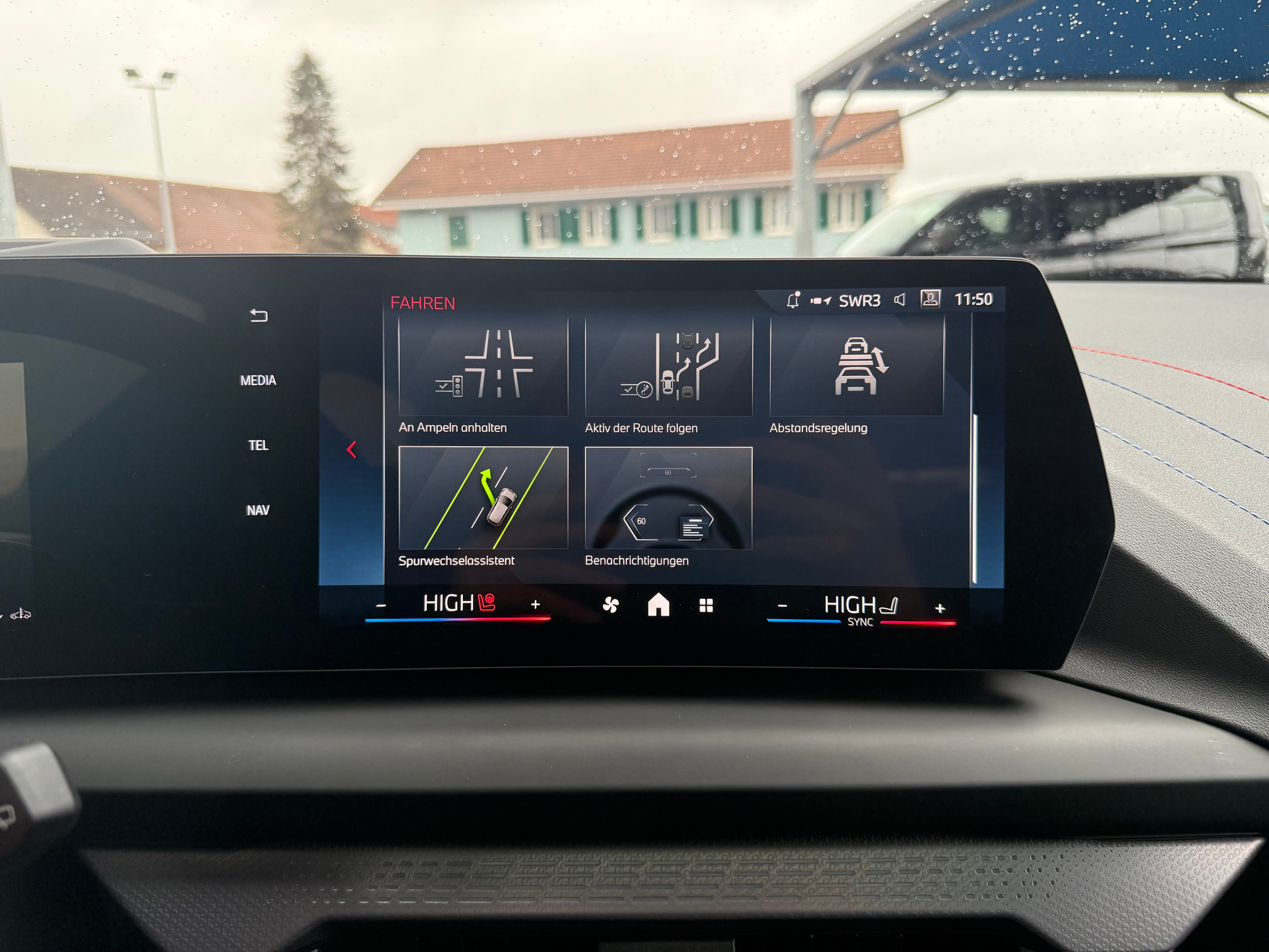 listing desktop thumbnail image 24