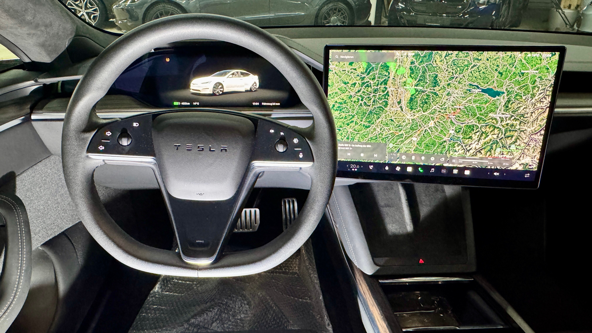 listing desktop thumbnail image 7