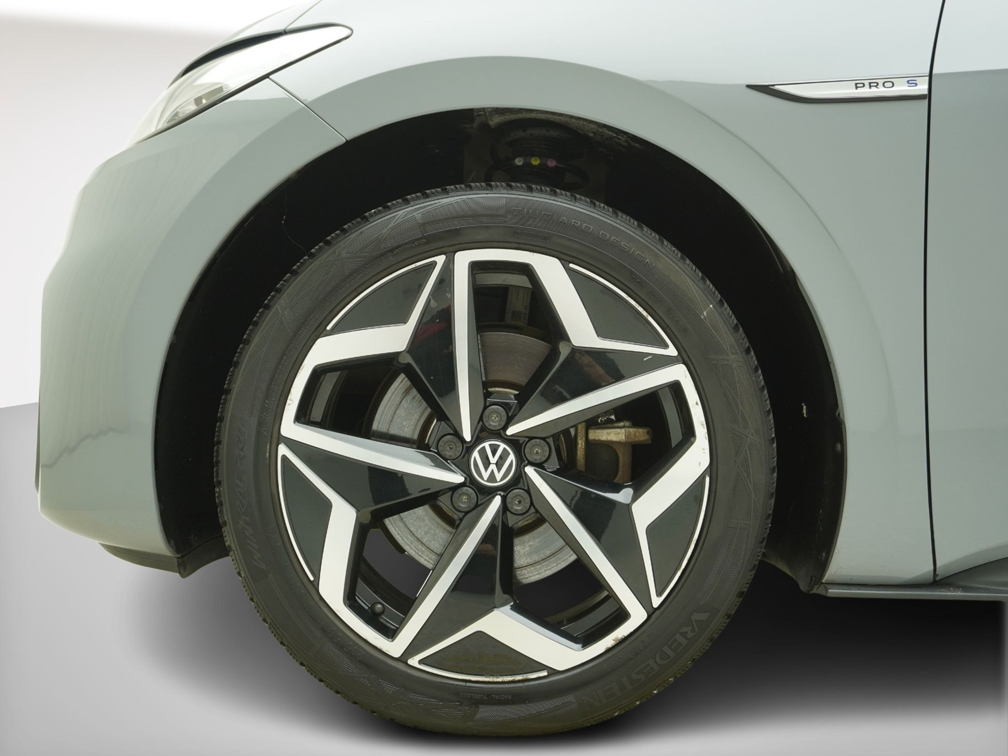 listing desktop thumbnail image 6