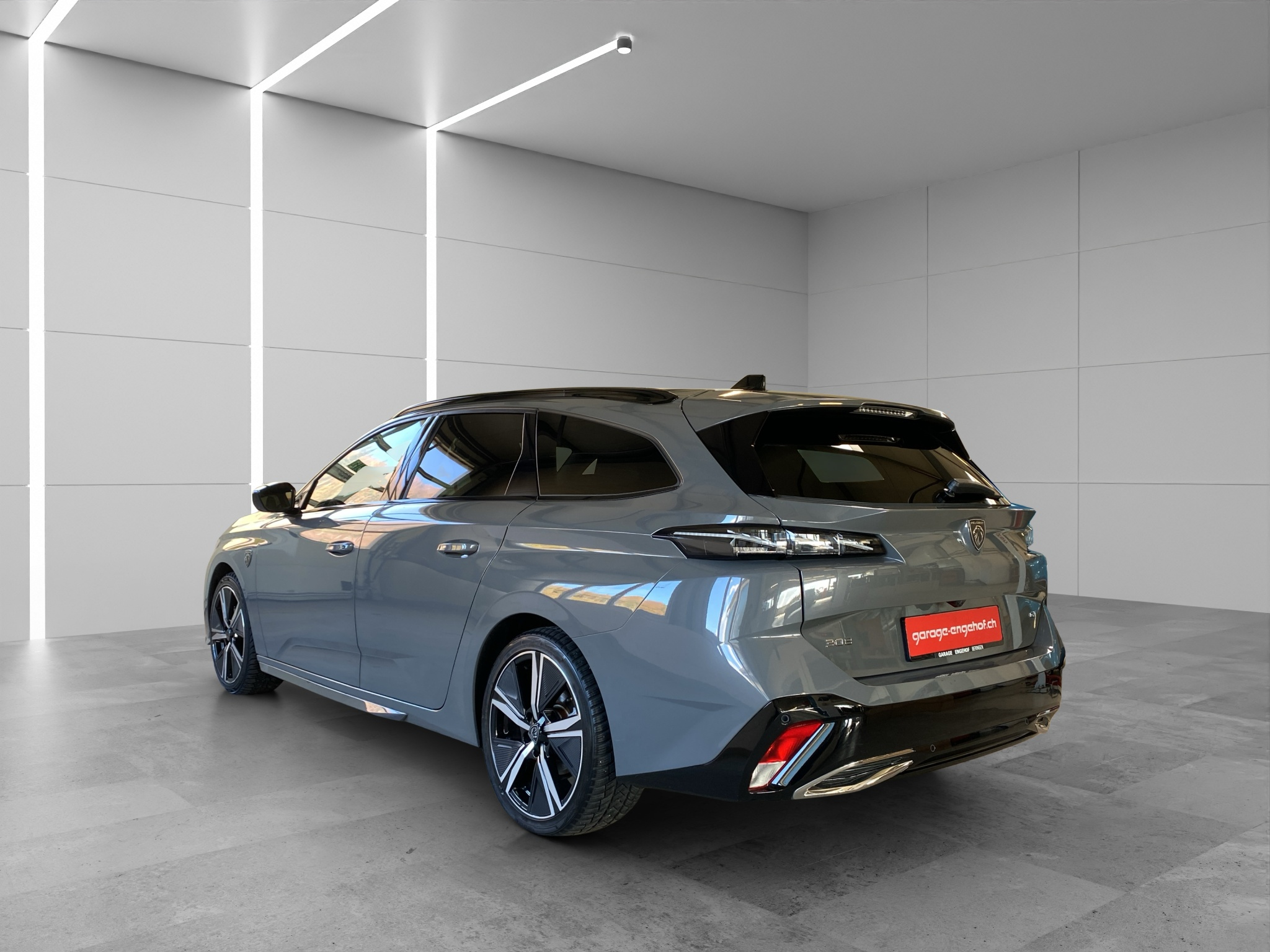 listing desktop thumbnail image 5