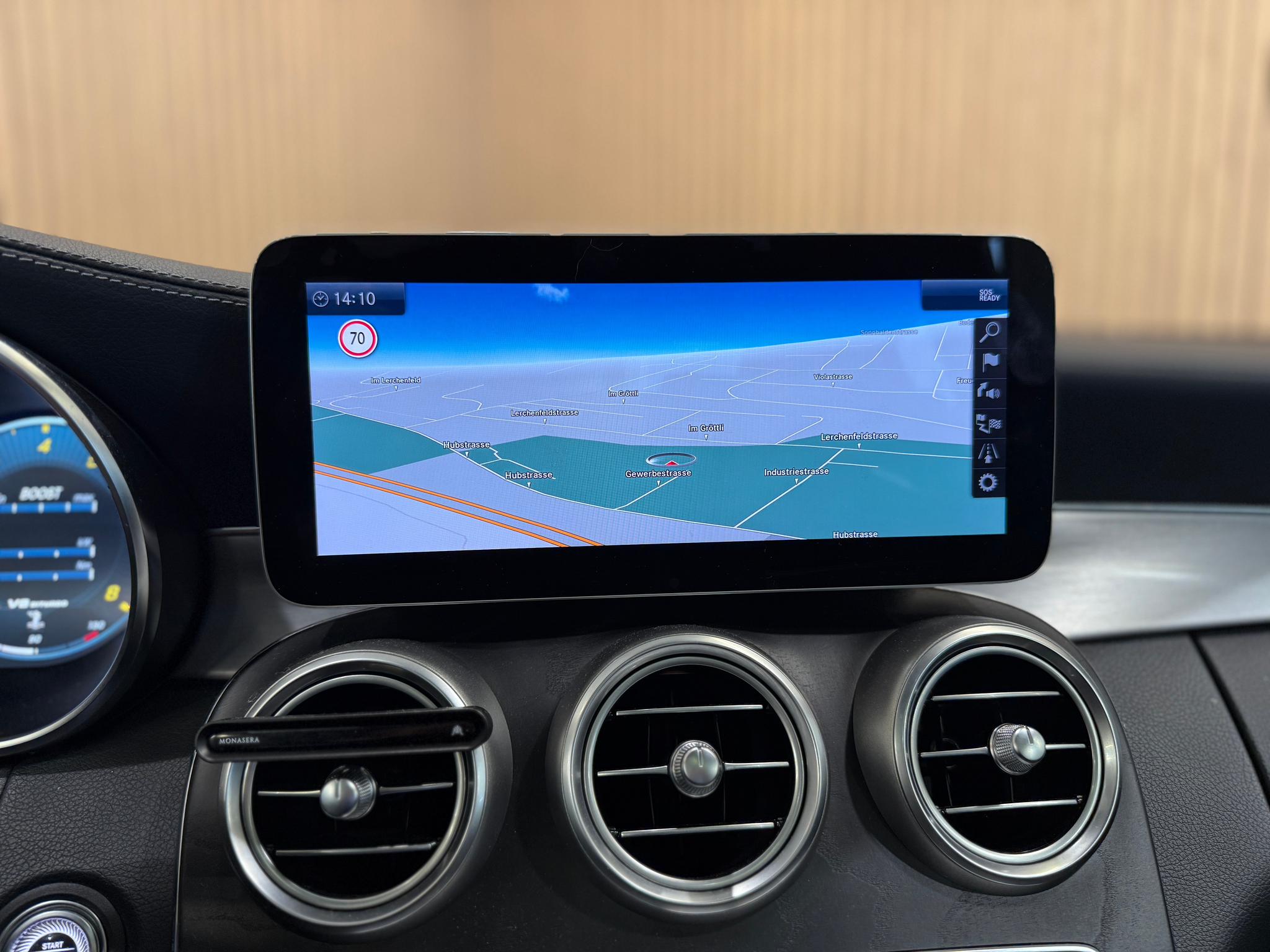 listing desktop thumbnail image 15