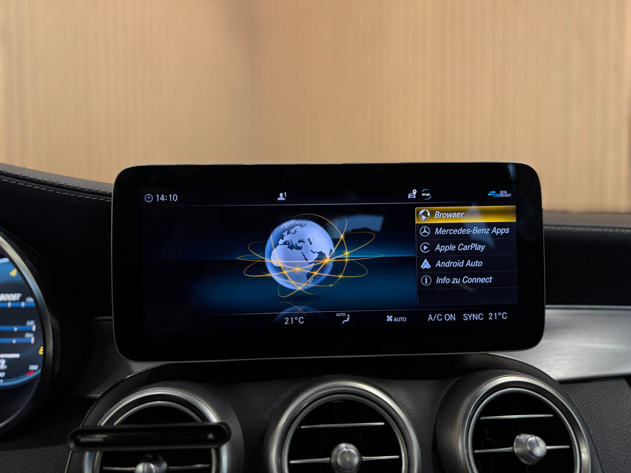 listing desktop thumbnail image 17