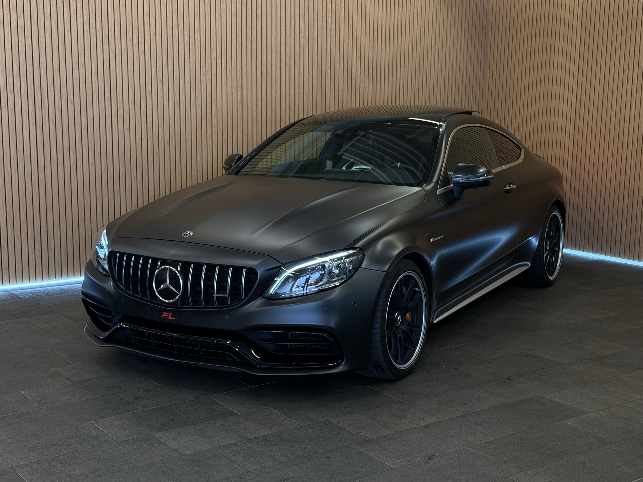 listing desktop thumbnail image 0