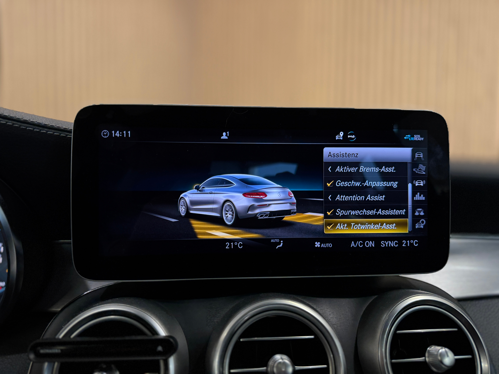 listing desktop thumbnail image 19