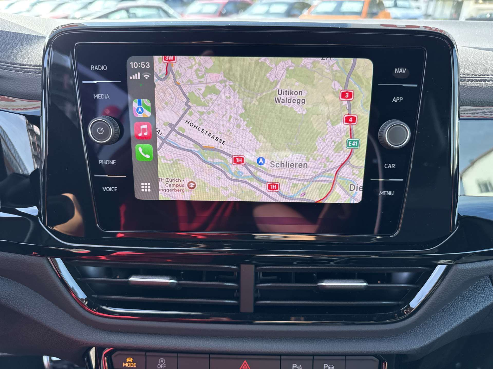 listing desktop thumbnail image 1