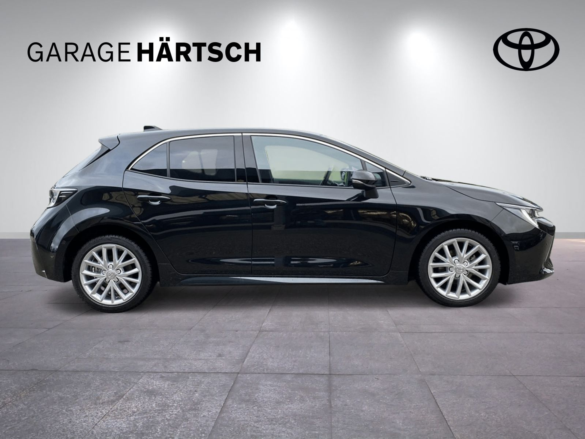 listing desktop thumbnail image 7