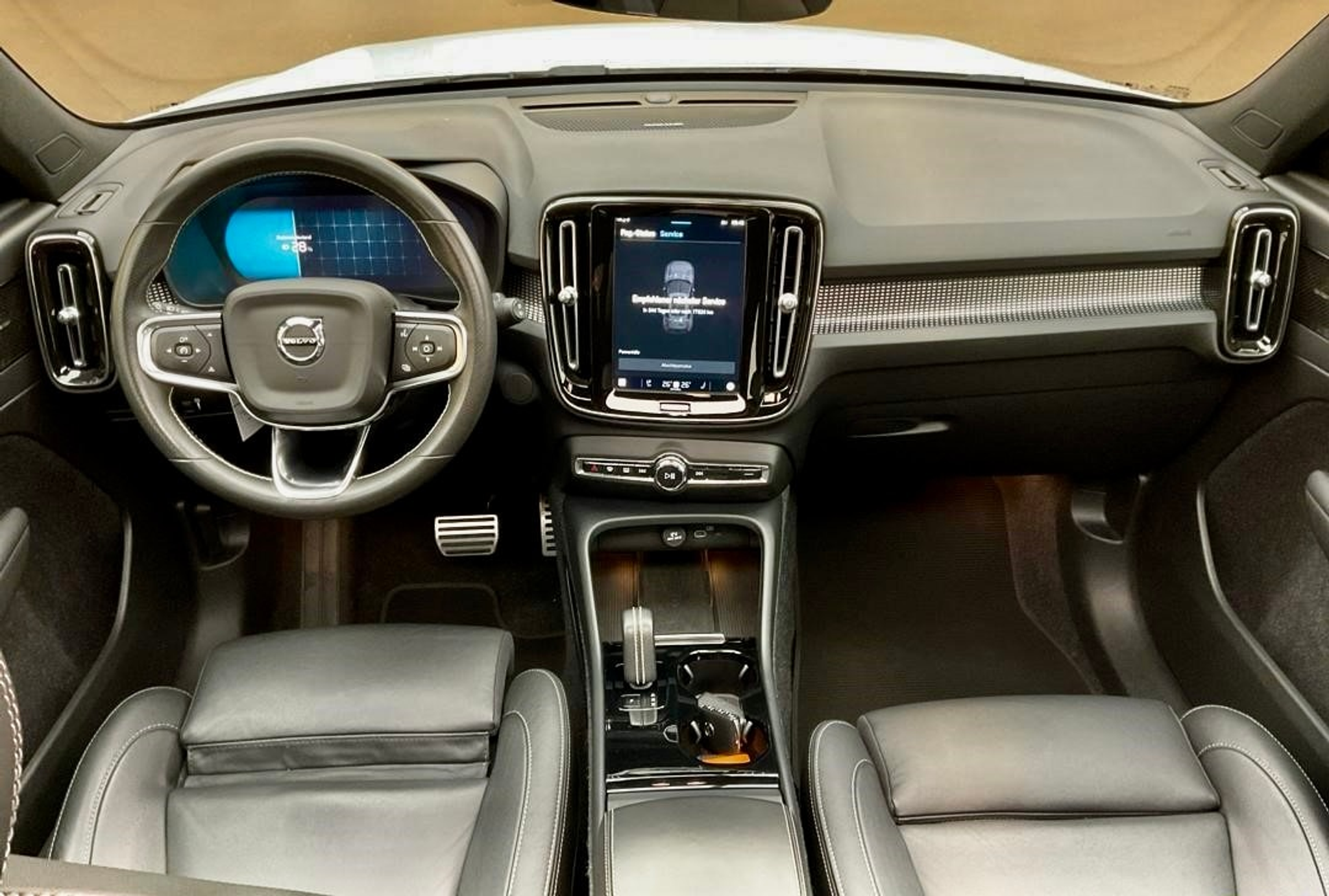 listing desktop thumbnail image 6