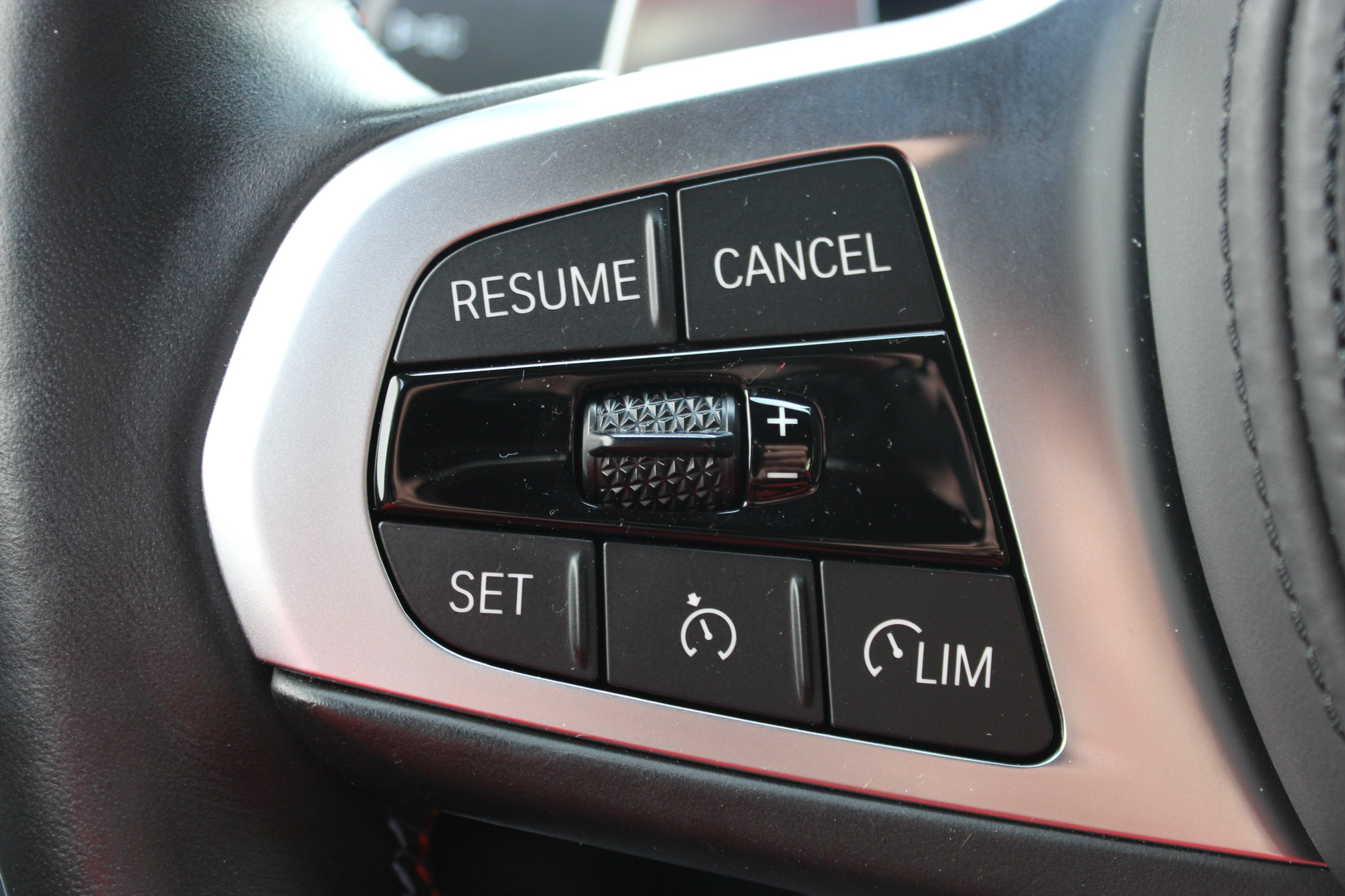 listing desktop thumbnail image 14