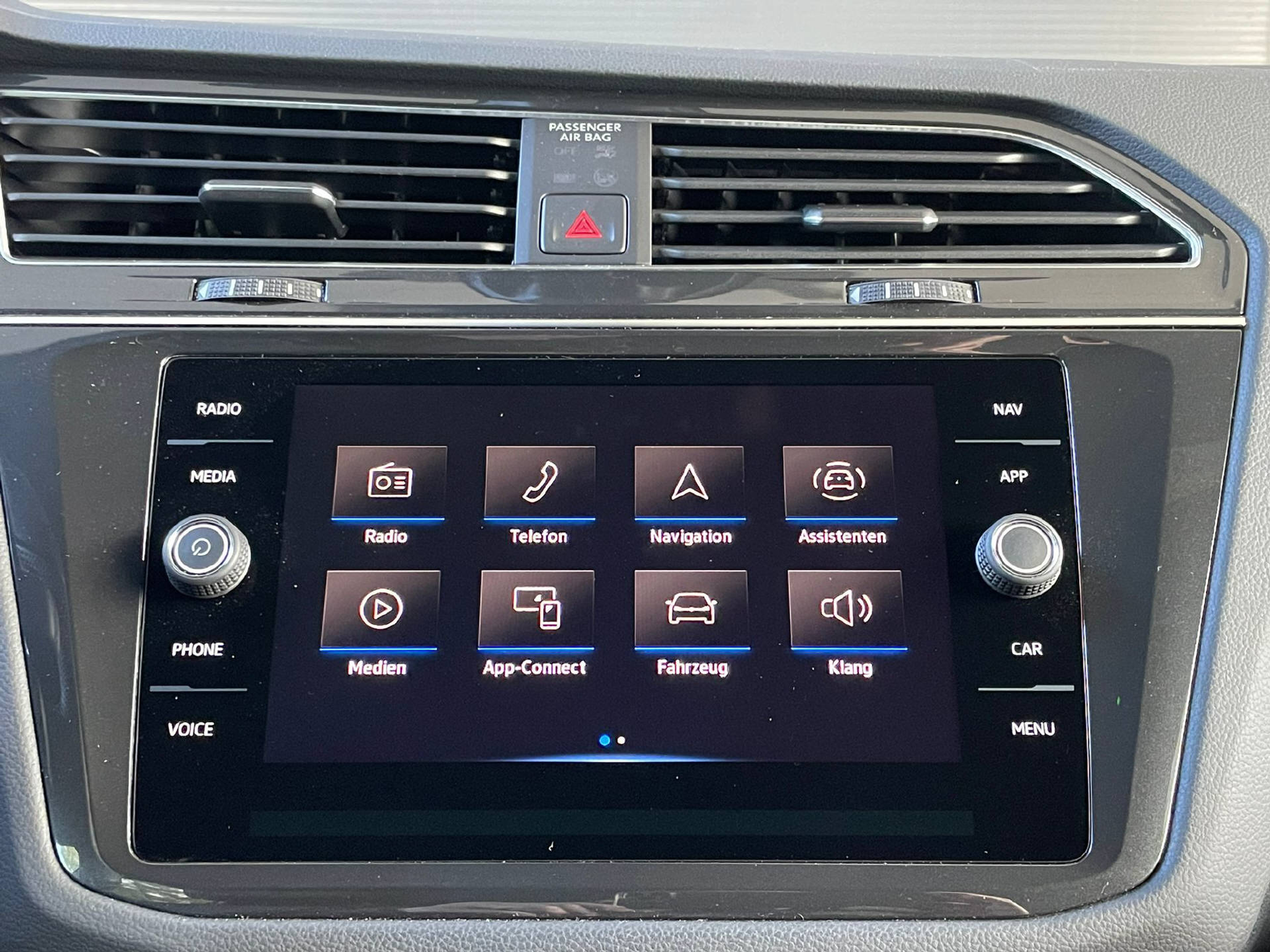 listing desktop thumbnail image 14