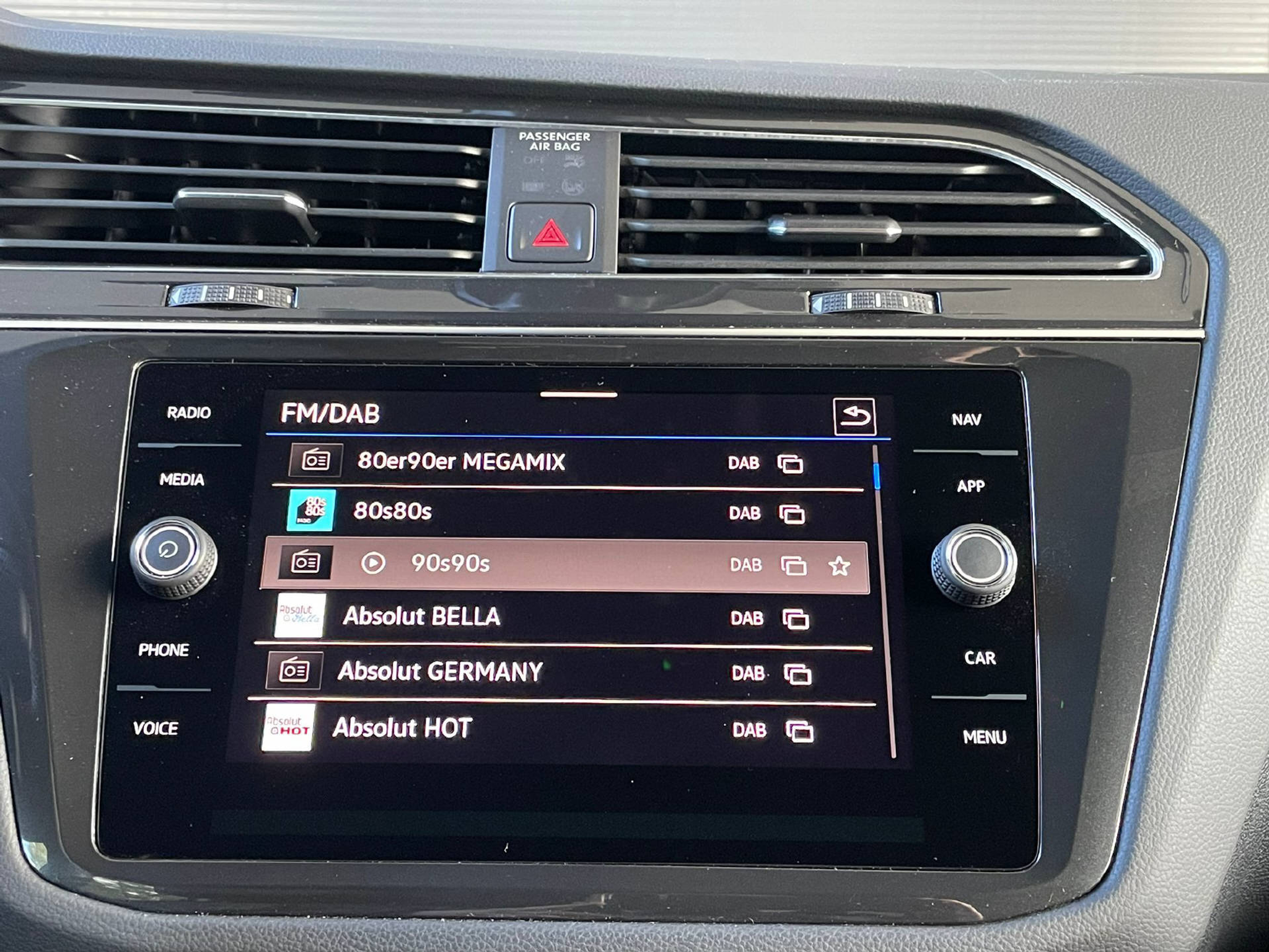 listing desktop thumbnail image 10