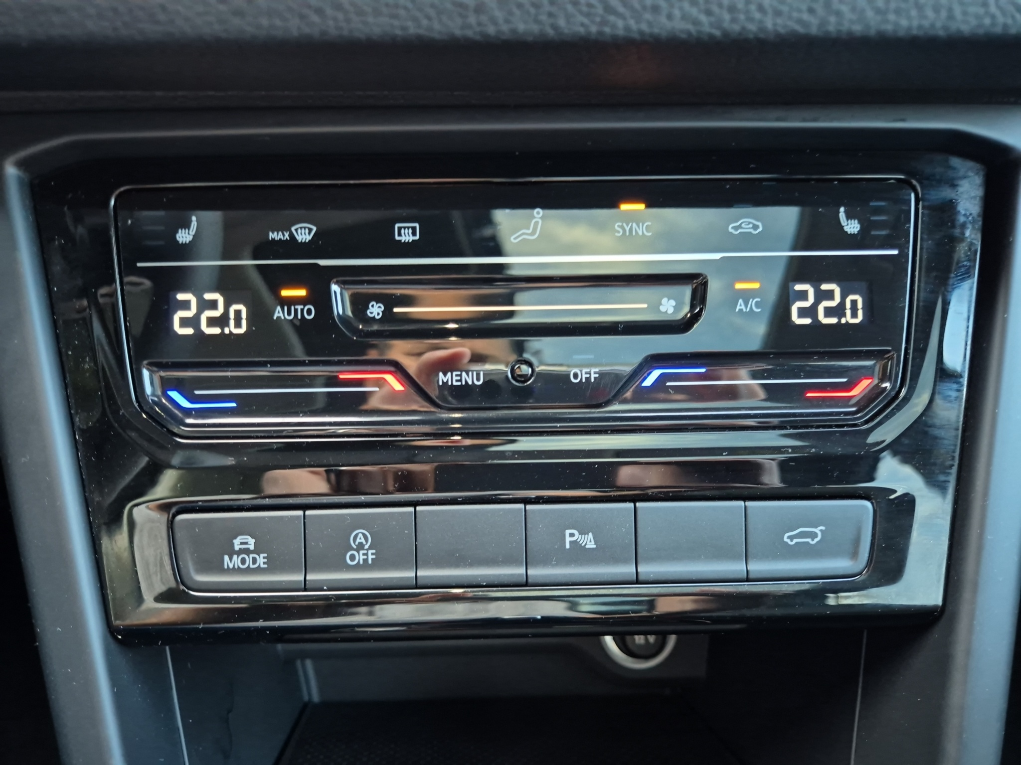 listing desktop thumbnail image 17