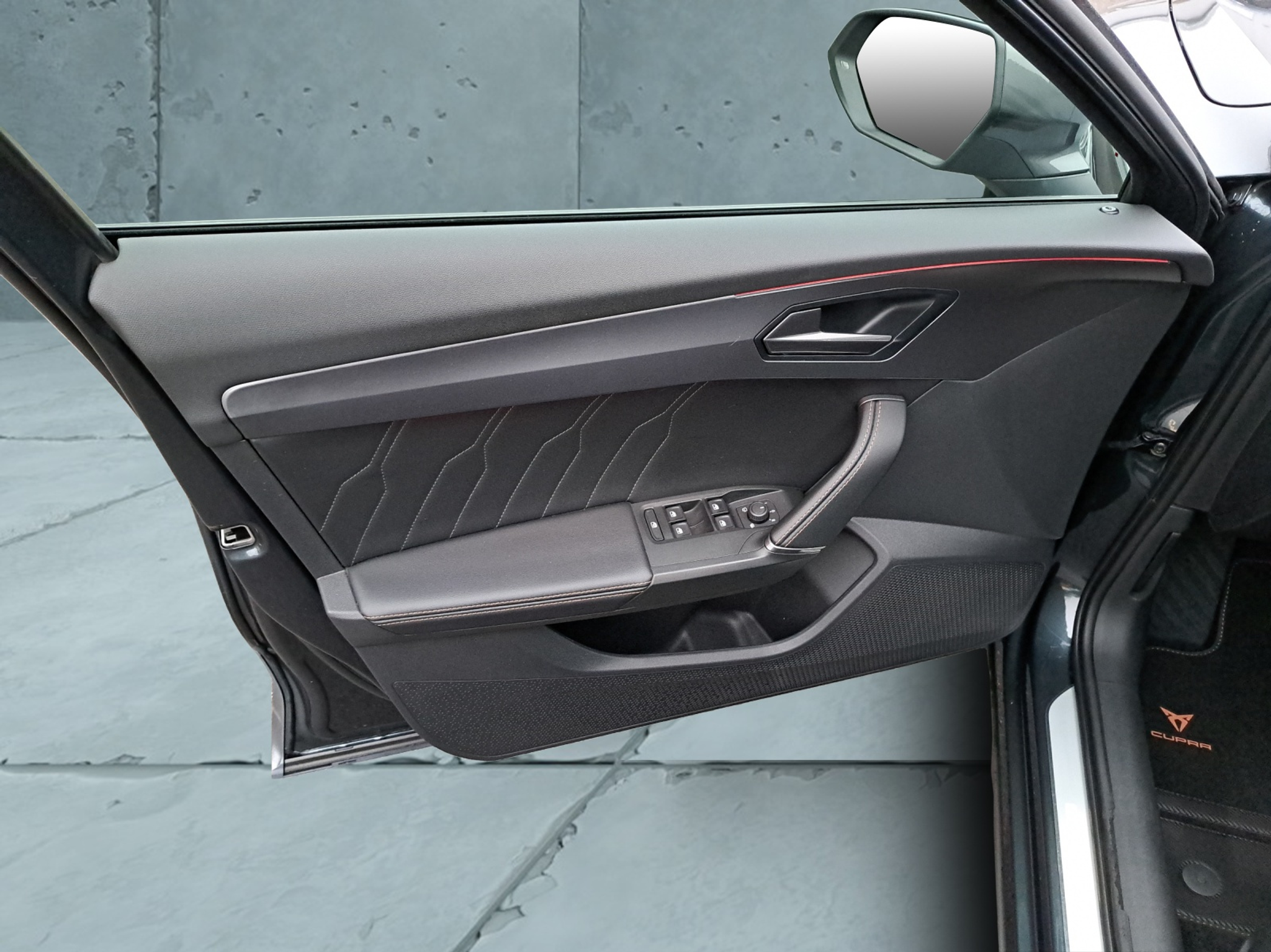 listing desktop thumbnail image 14