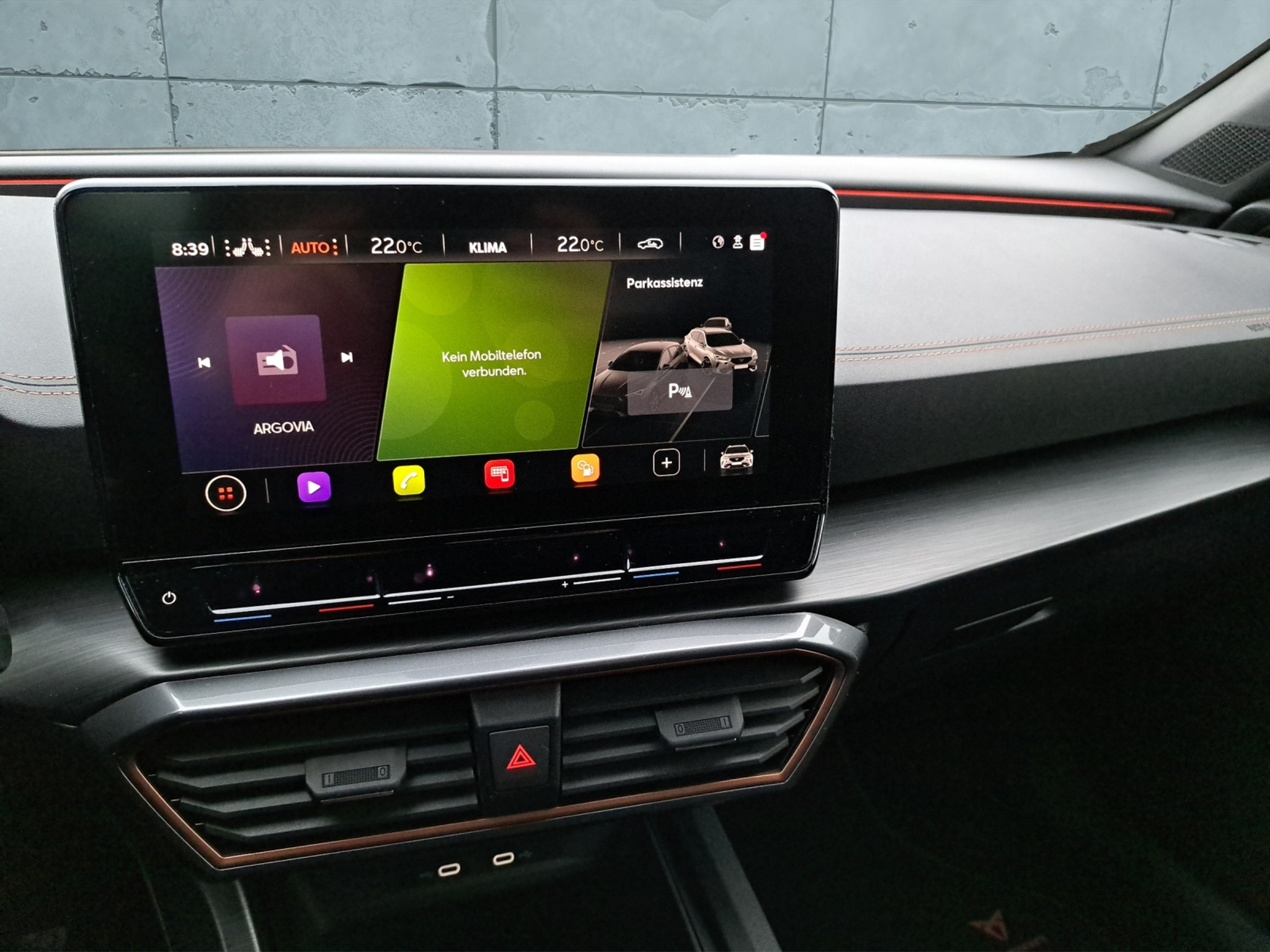 listing desktop thumbnail image 13